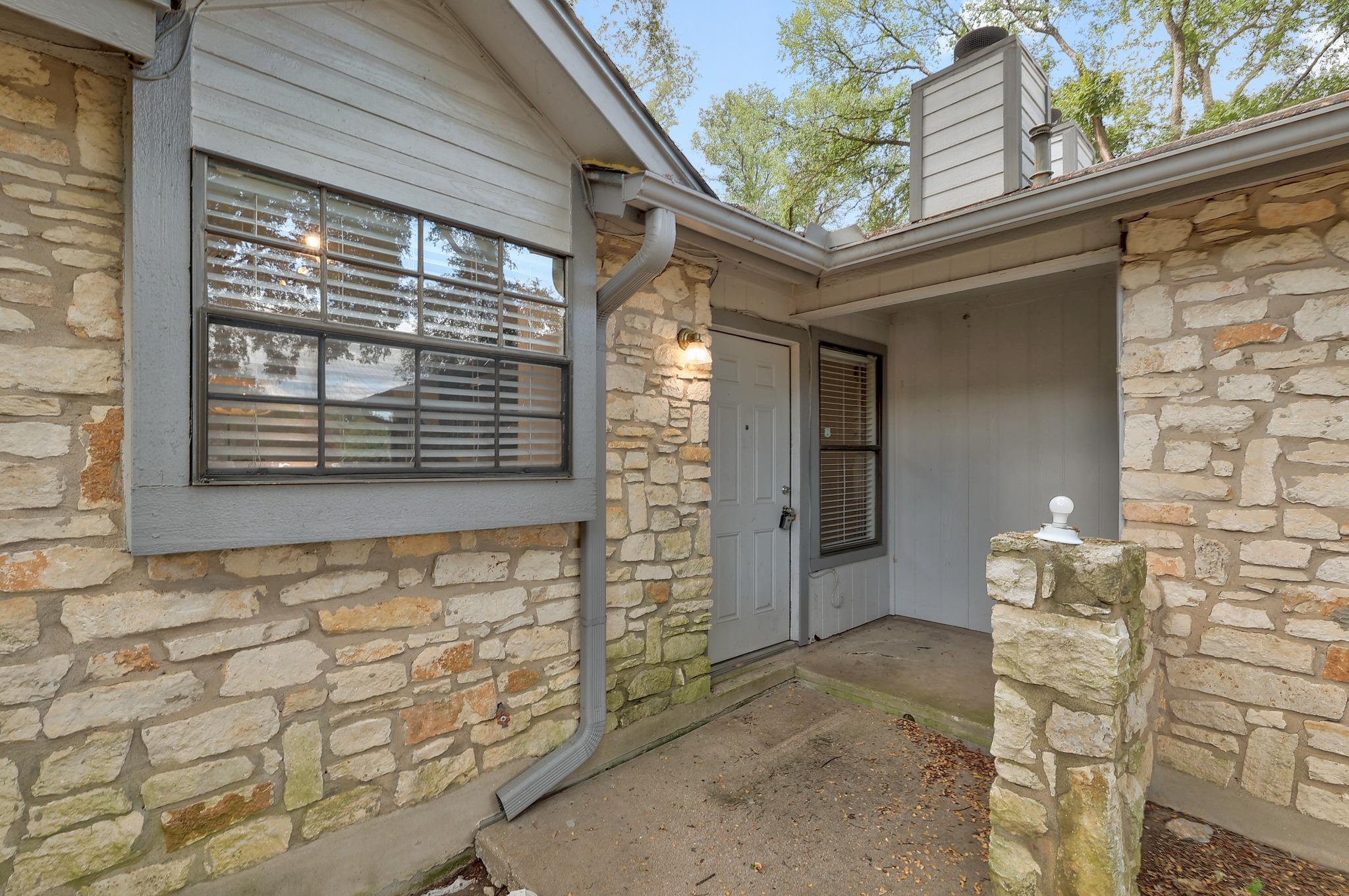12202 Dundee DR #A — photo 3