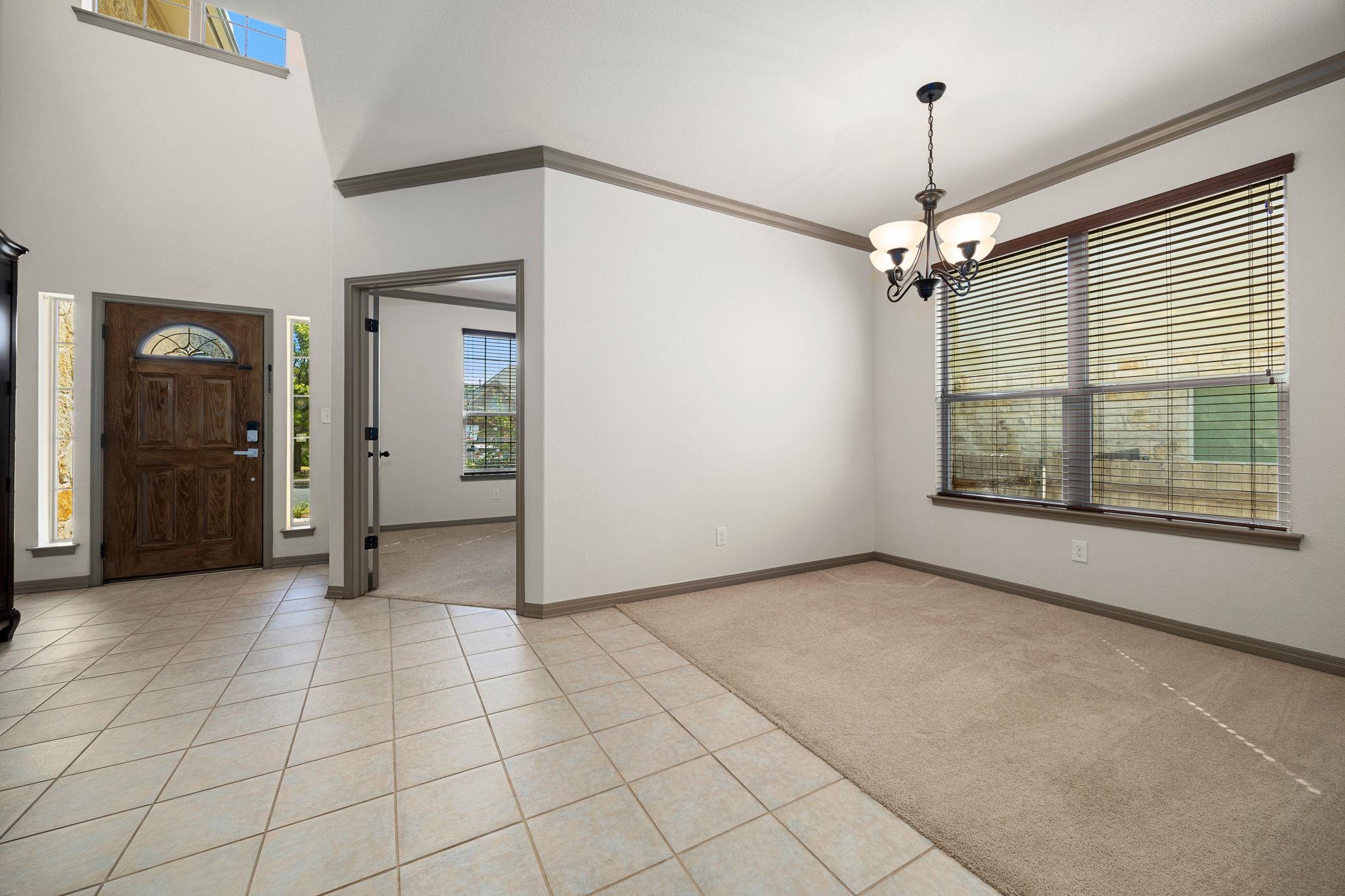 8608 Alophia DR — photo 3