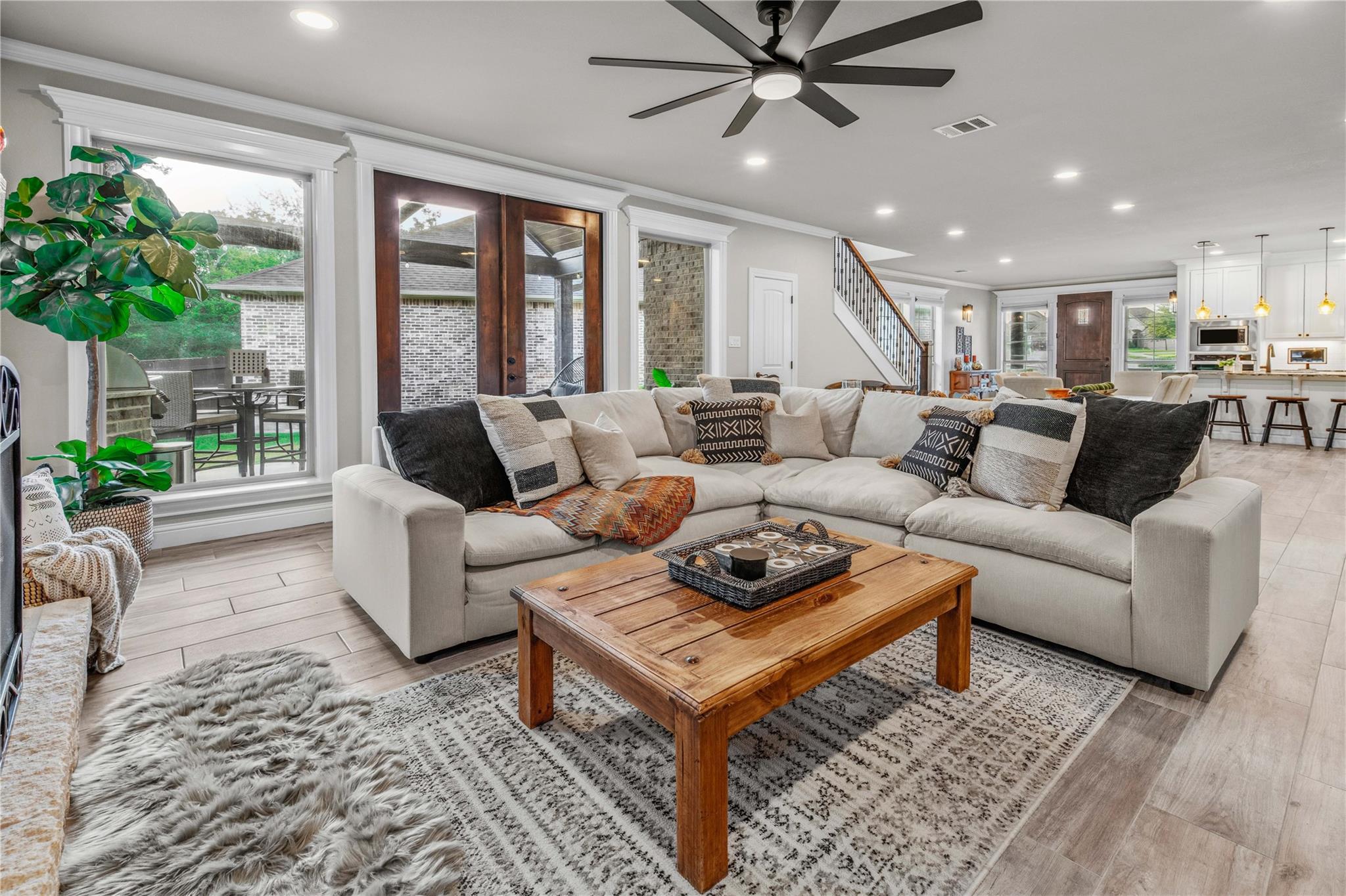 3549 Leesburg PATH — photo 3