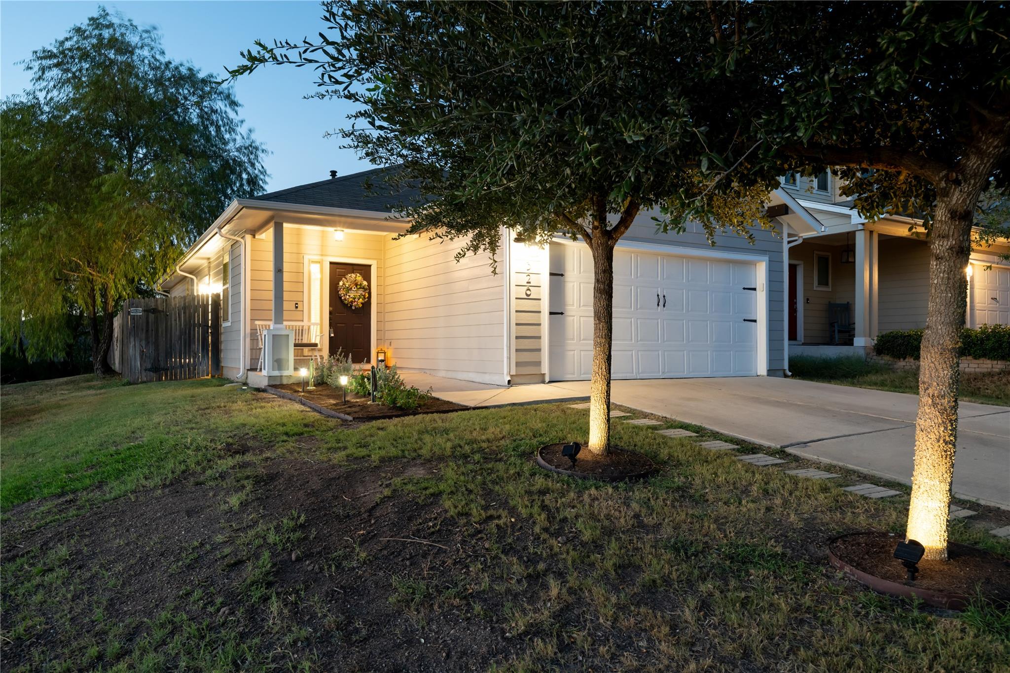 326 Pearl WAY