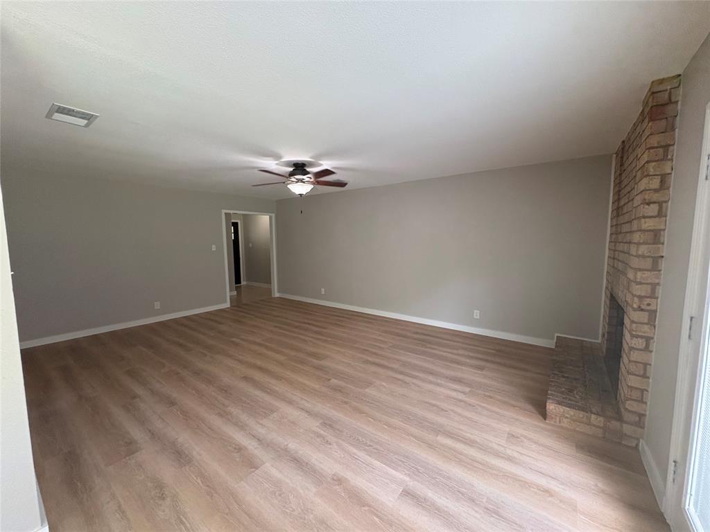 817 Cactus DR — photo 3
