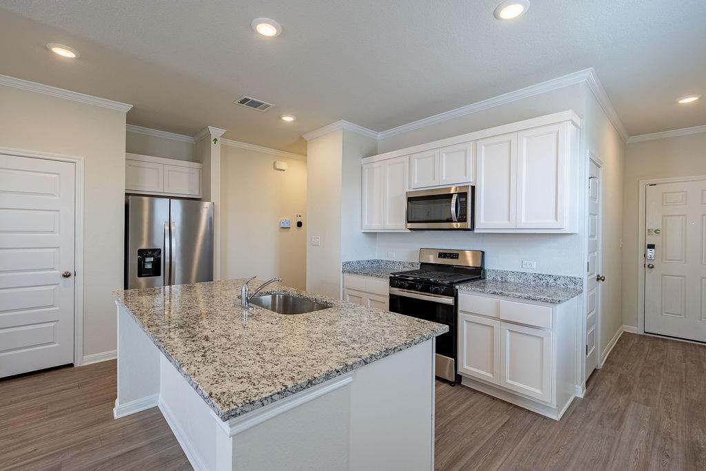 10609 Best Bet WAY — photo 5