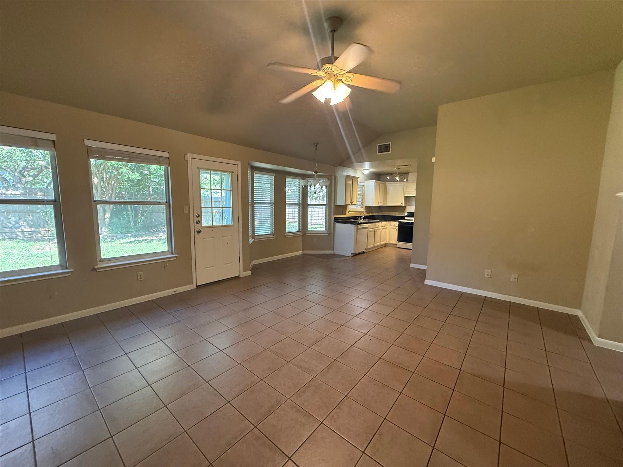 2107 Yaupon TRL — photo 4