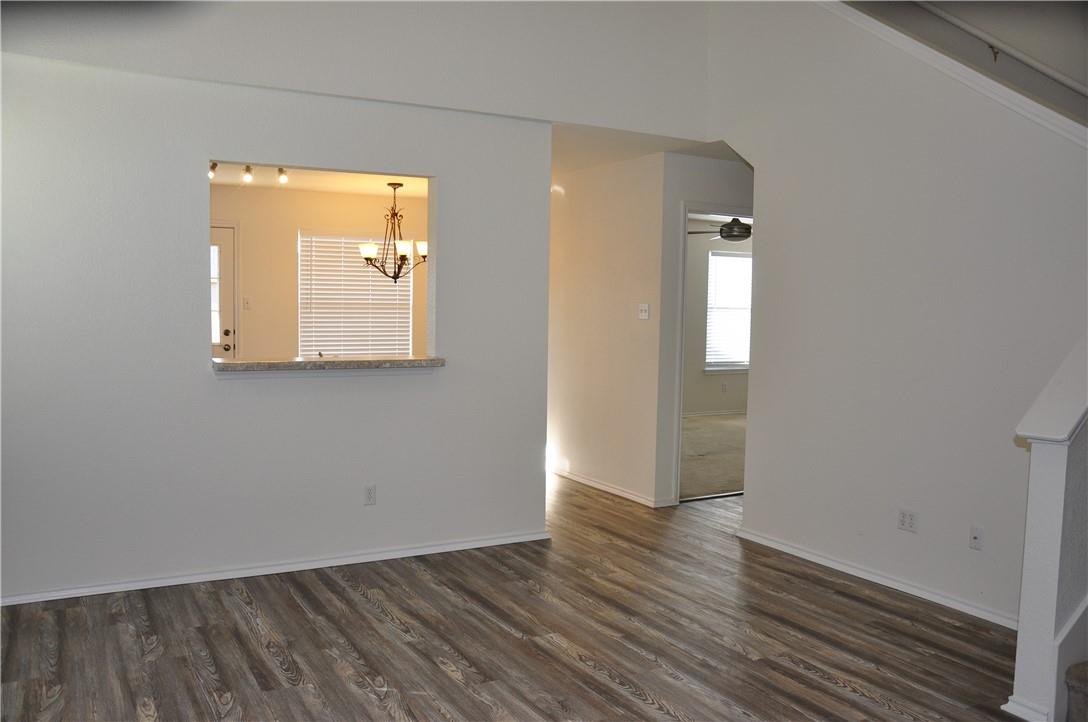 127 Anderson ST — photo 3