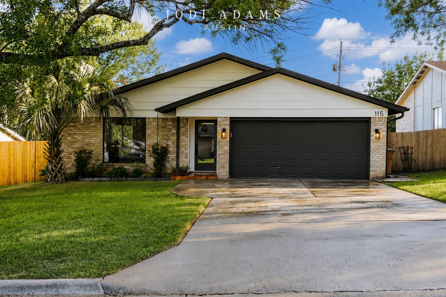 115 Cloudview DR
