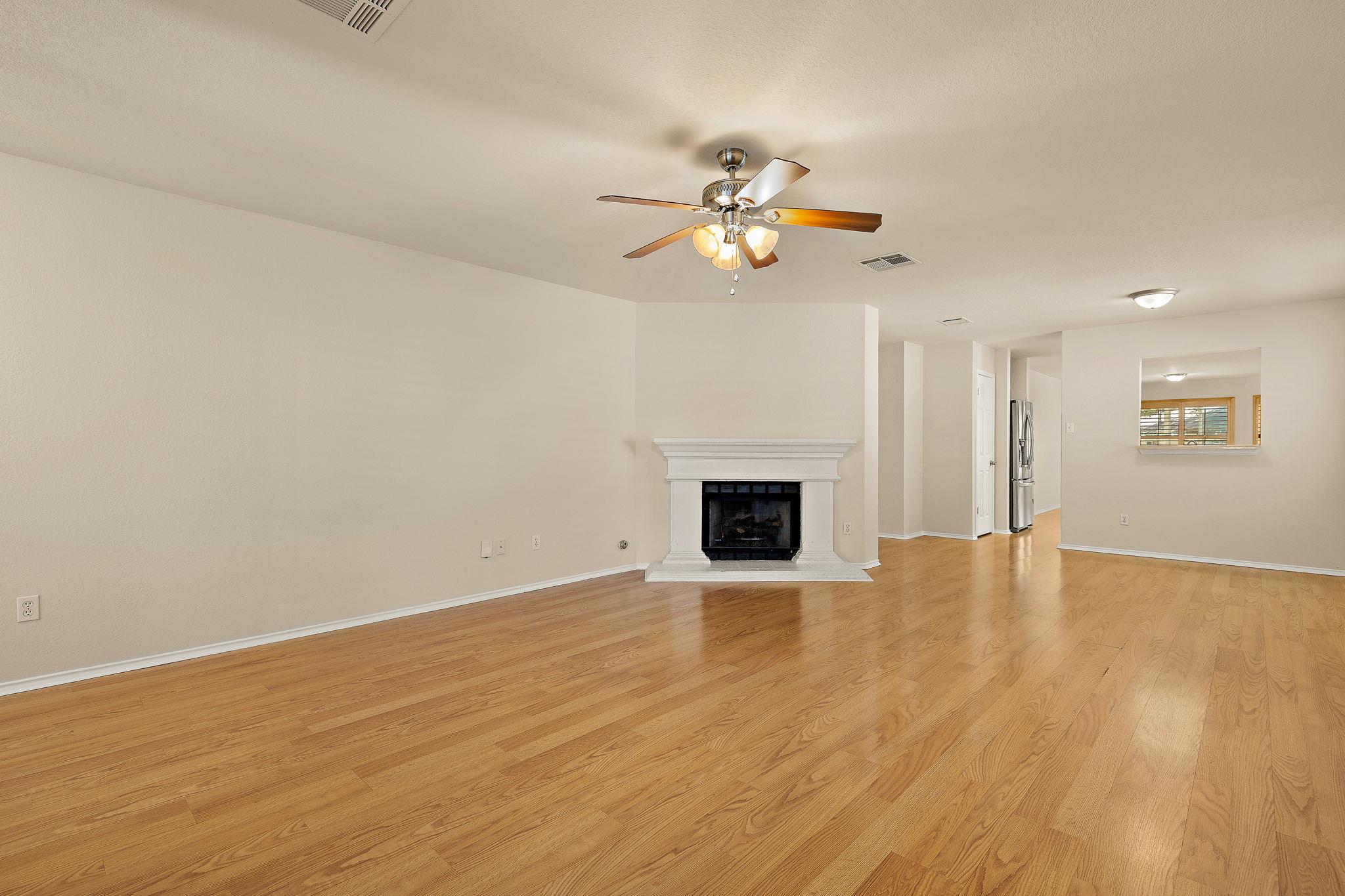 17413 Tobermory DR — photo 4