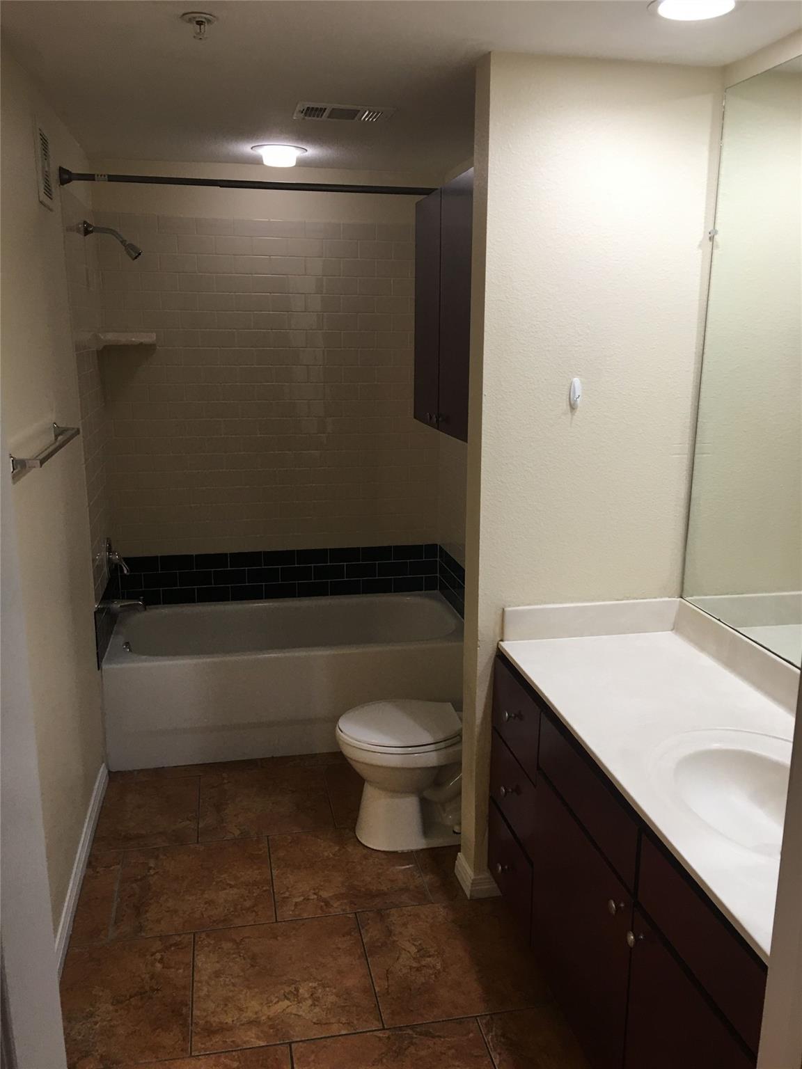 2505 San Gabriel ST #204 — photo 4