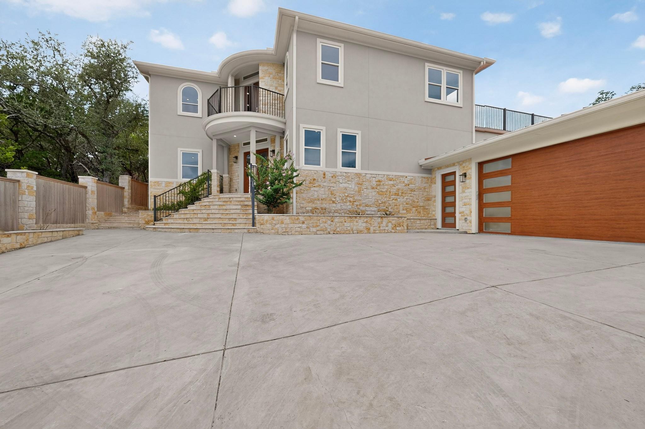 13201 Mansfield DR — photo 5