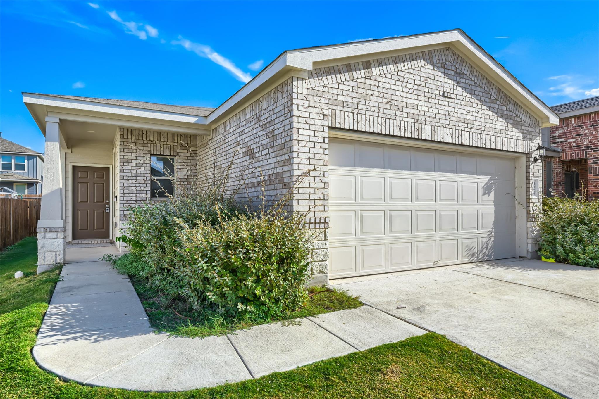 324 Harper LN — photo 3