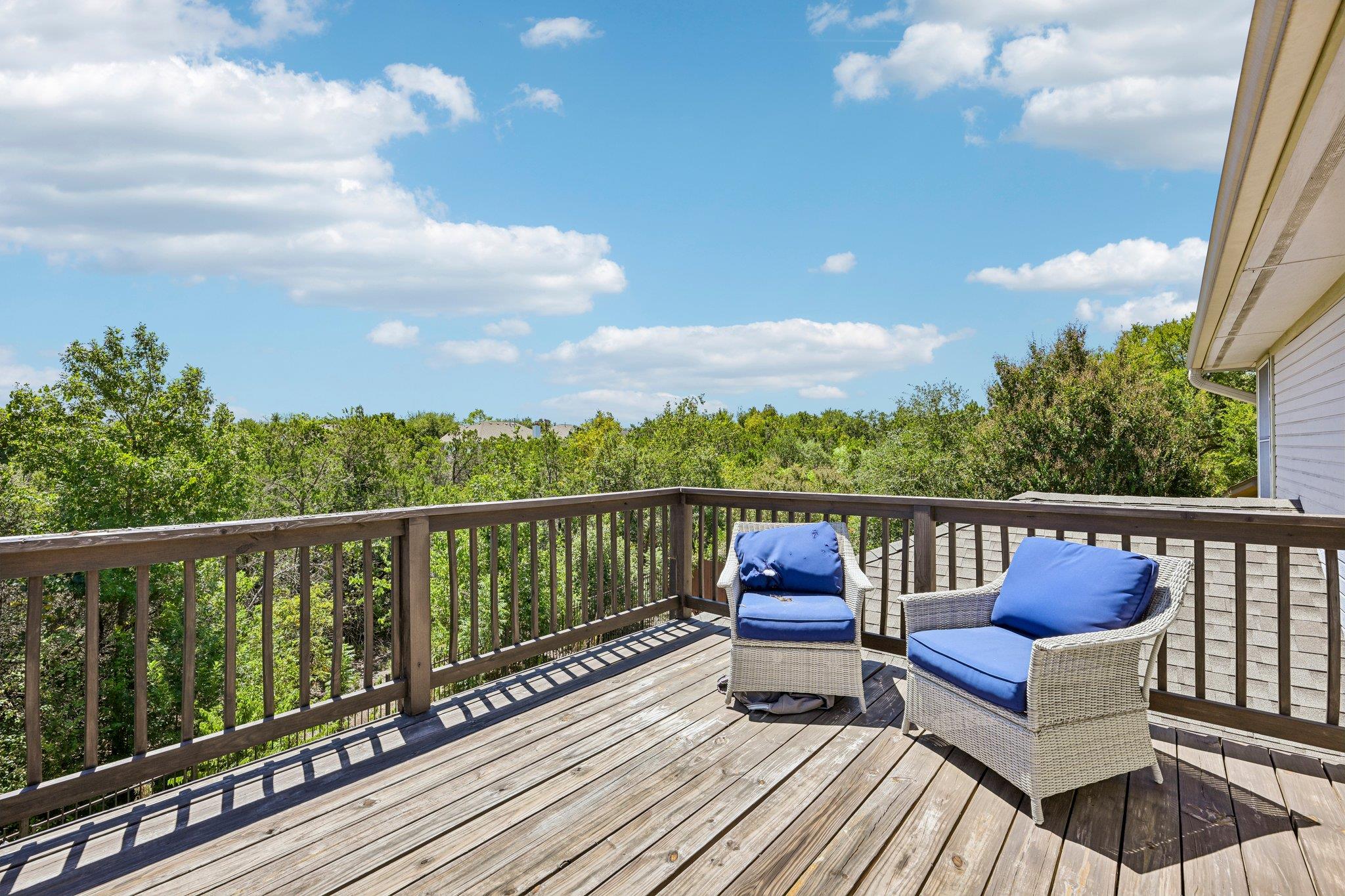 10021 Planters Woods DR — photo 3