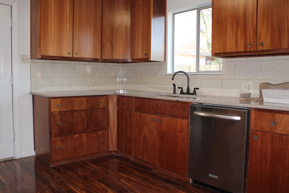 4708 York Hill DR — photo 3