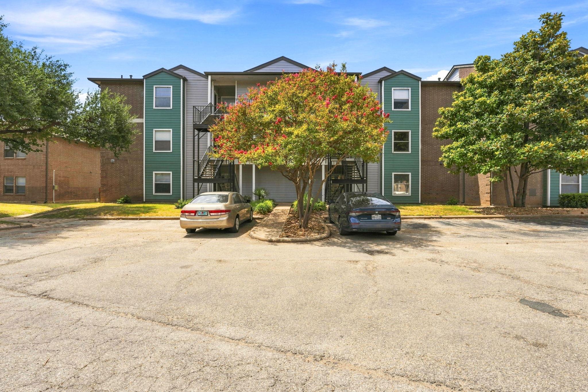 12166 Metric BLVD