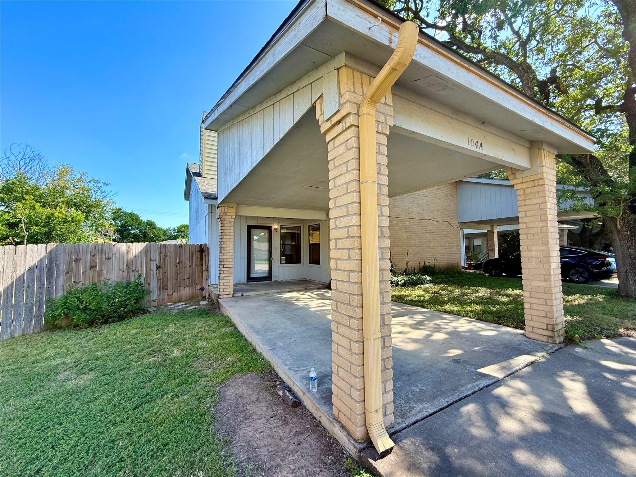 104 Verna SPUR #A — photo 3