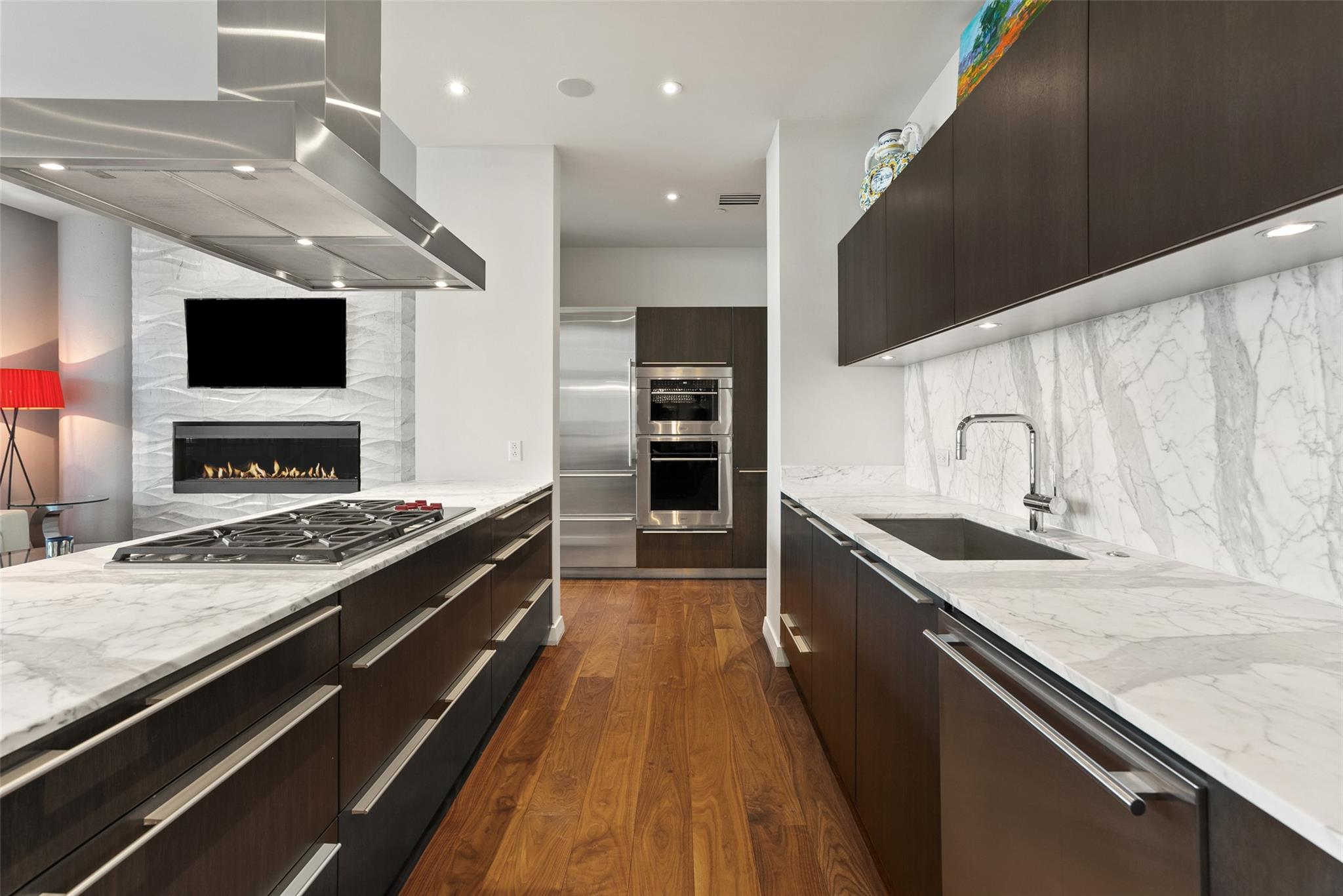 210 Lavaca ST #2505 — photo 4
