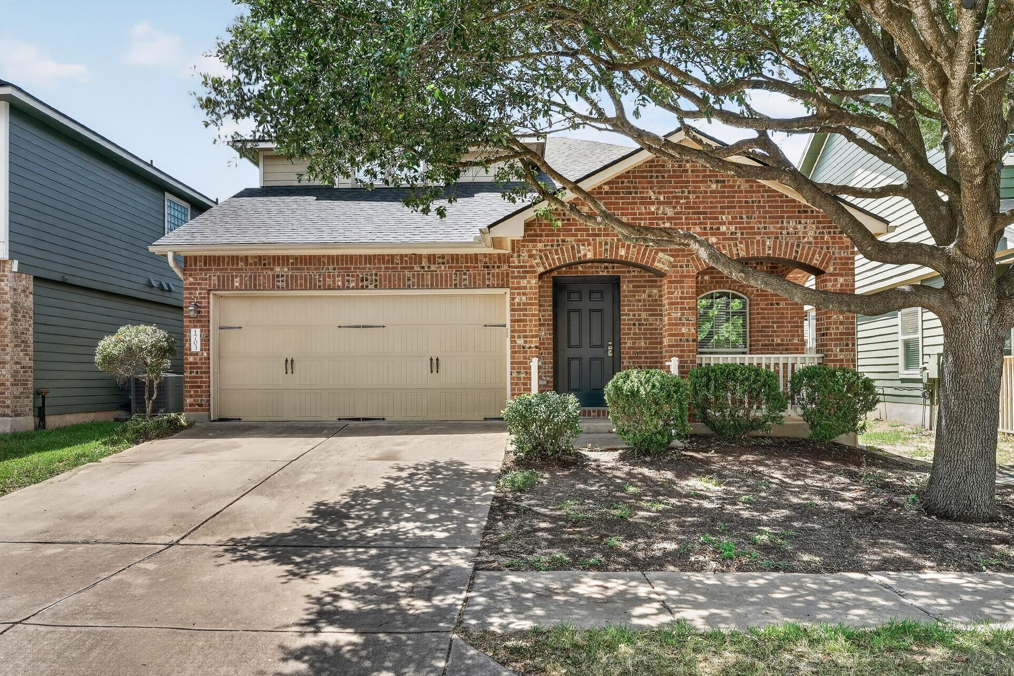 1703 Comfort DR