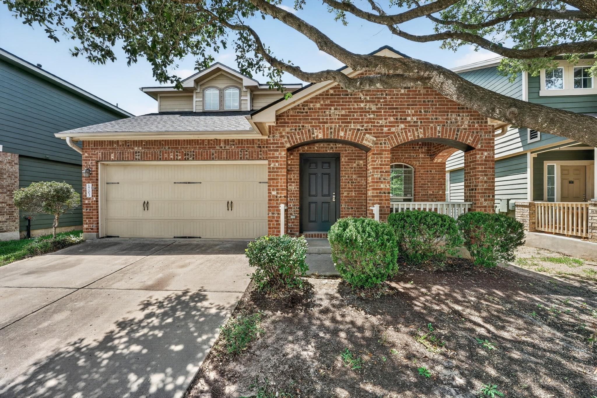 1703 Comfort DR — photo 3