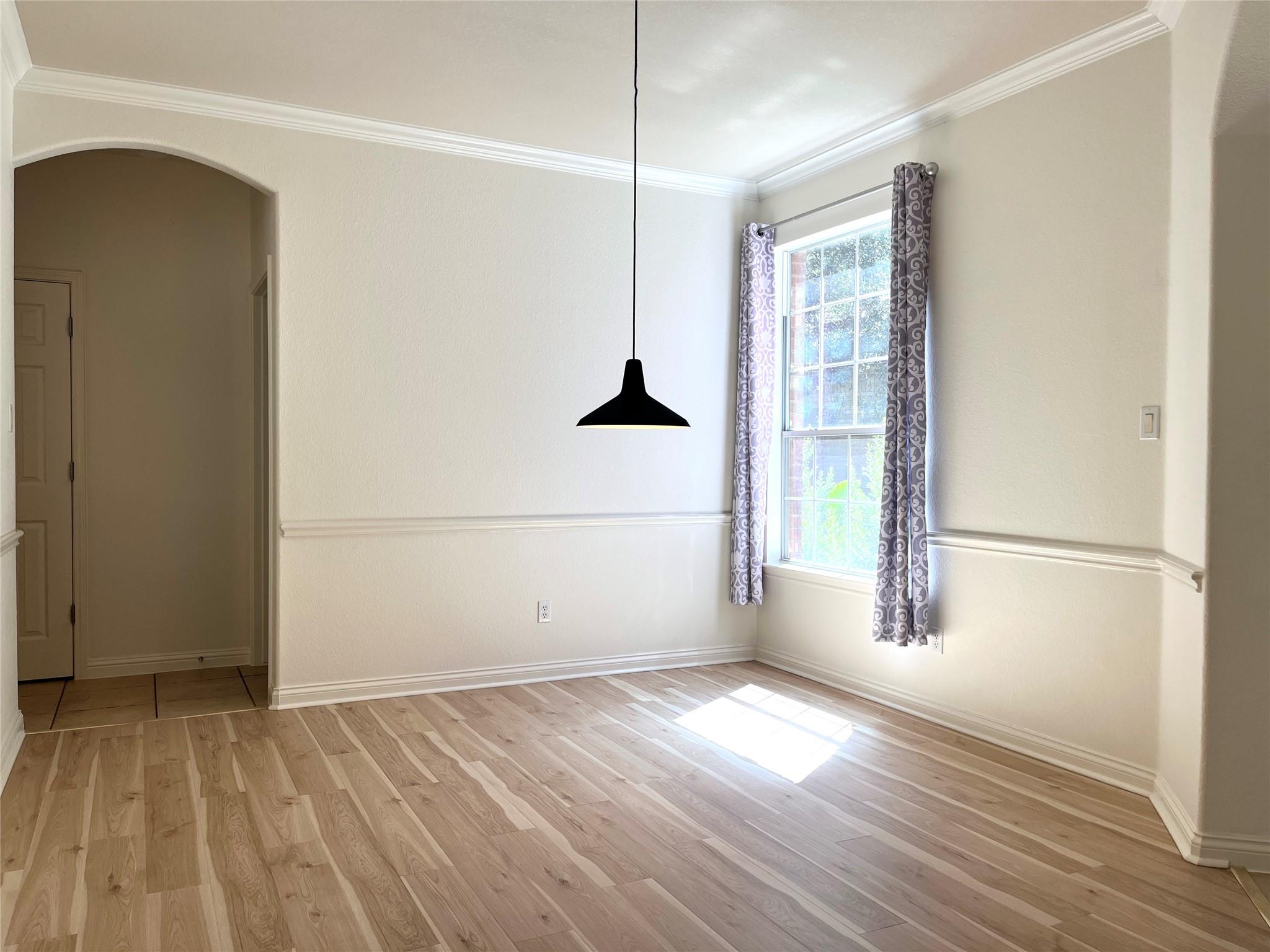 3004 Edgecreek PL — photo 3