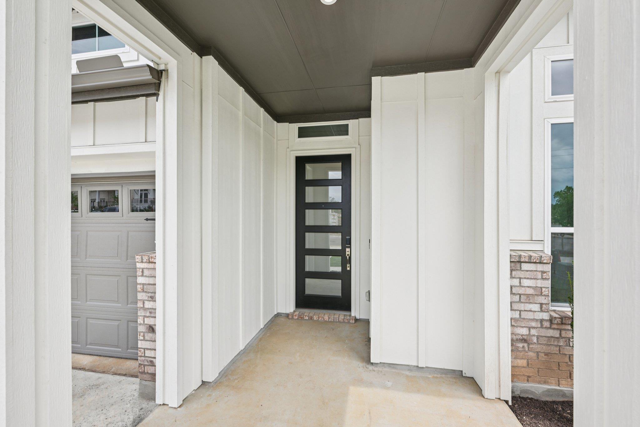 126 Comfort DR — photo 3