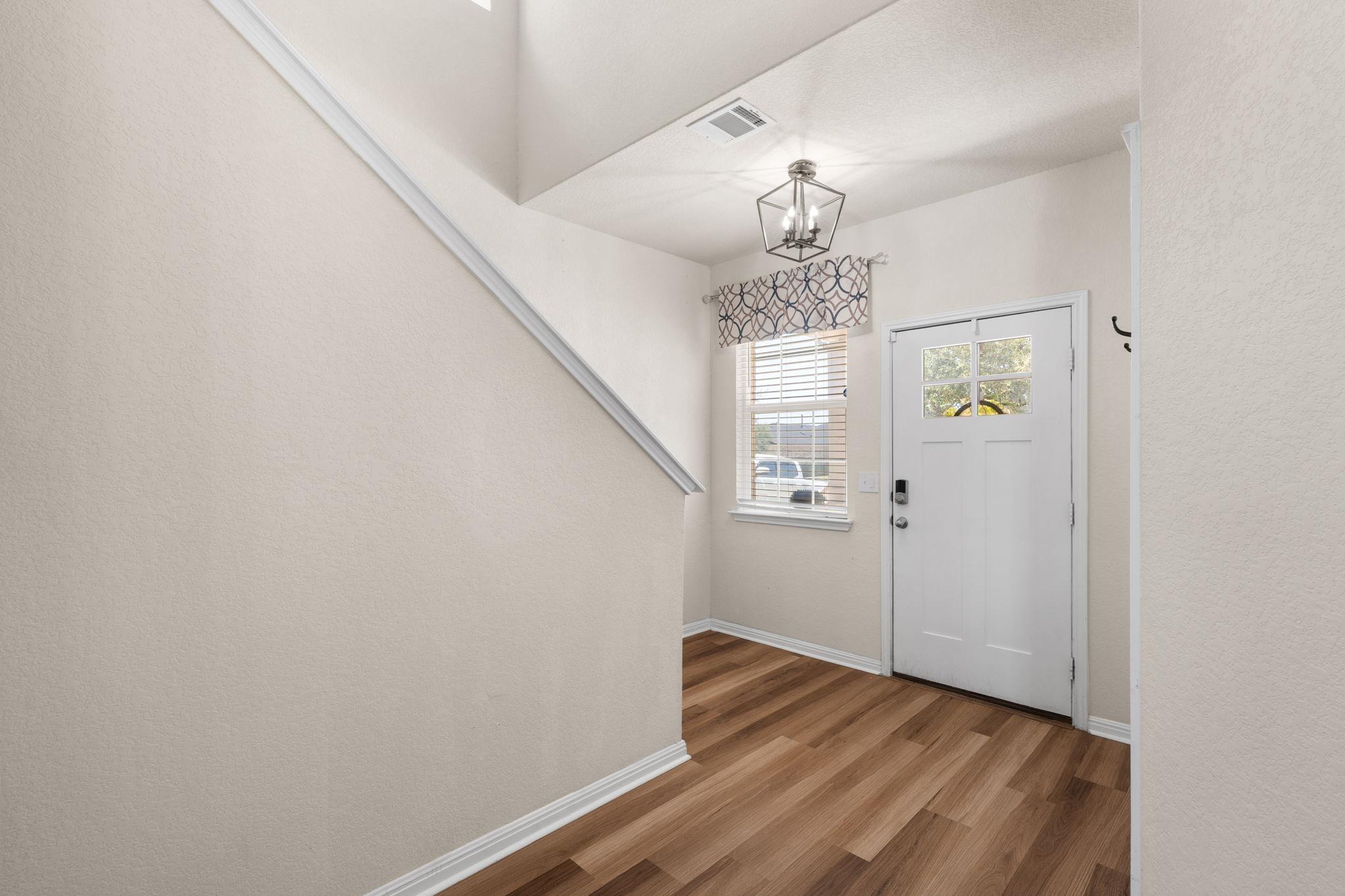 233 Frederick DR — photo 3