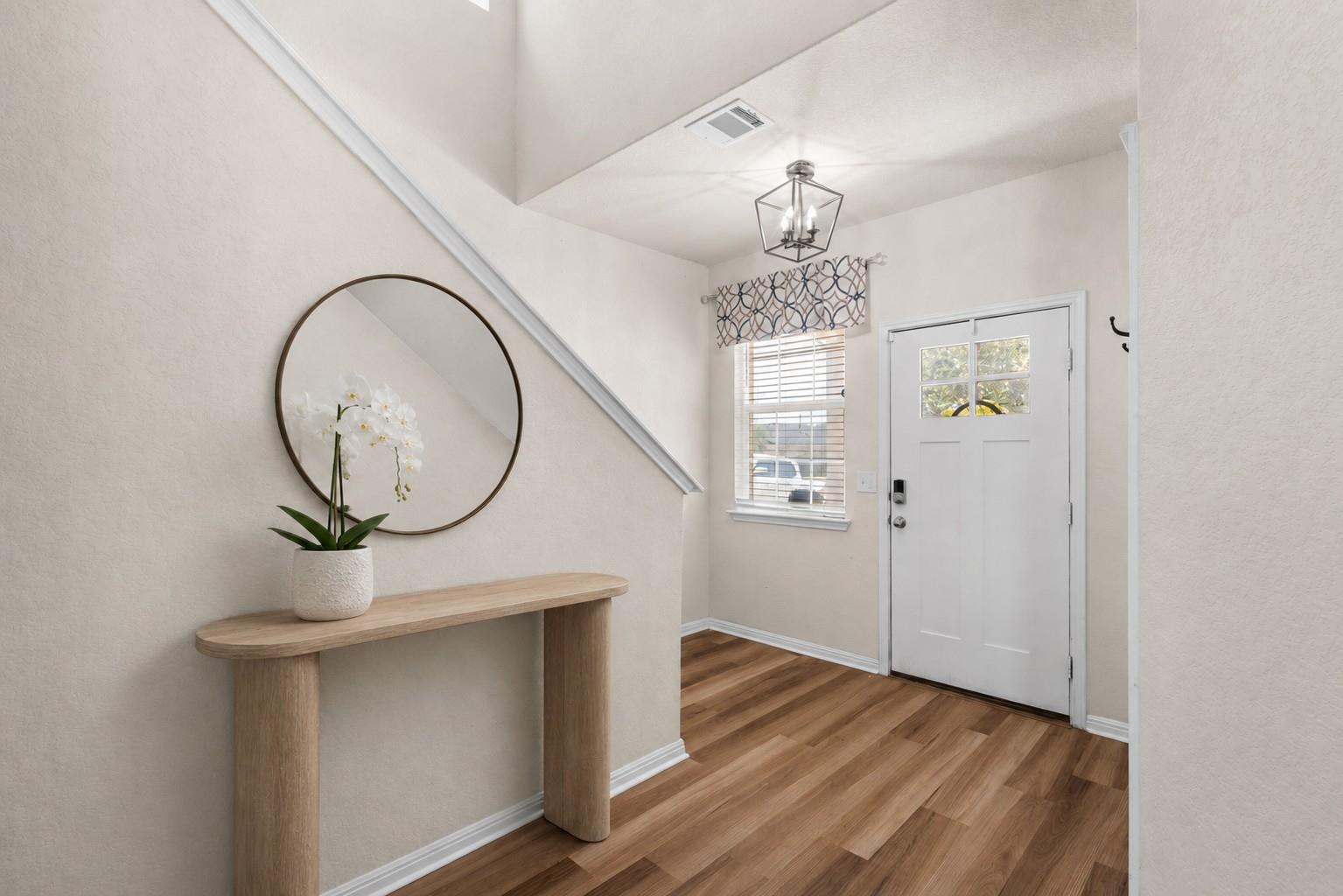 233 Frederick DR — photo 4