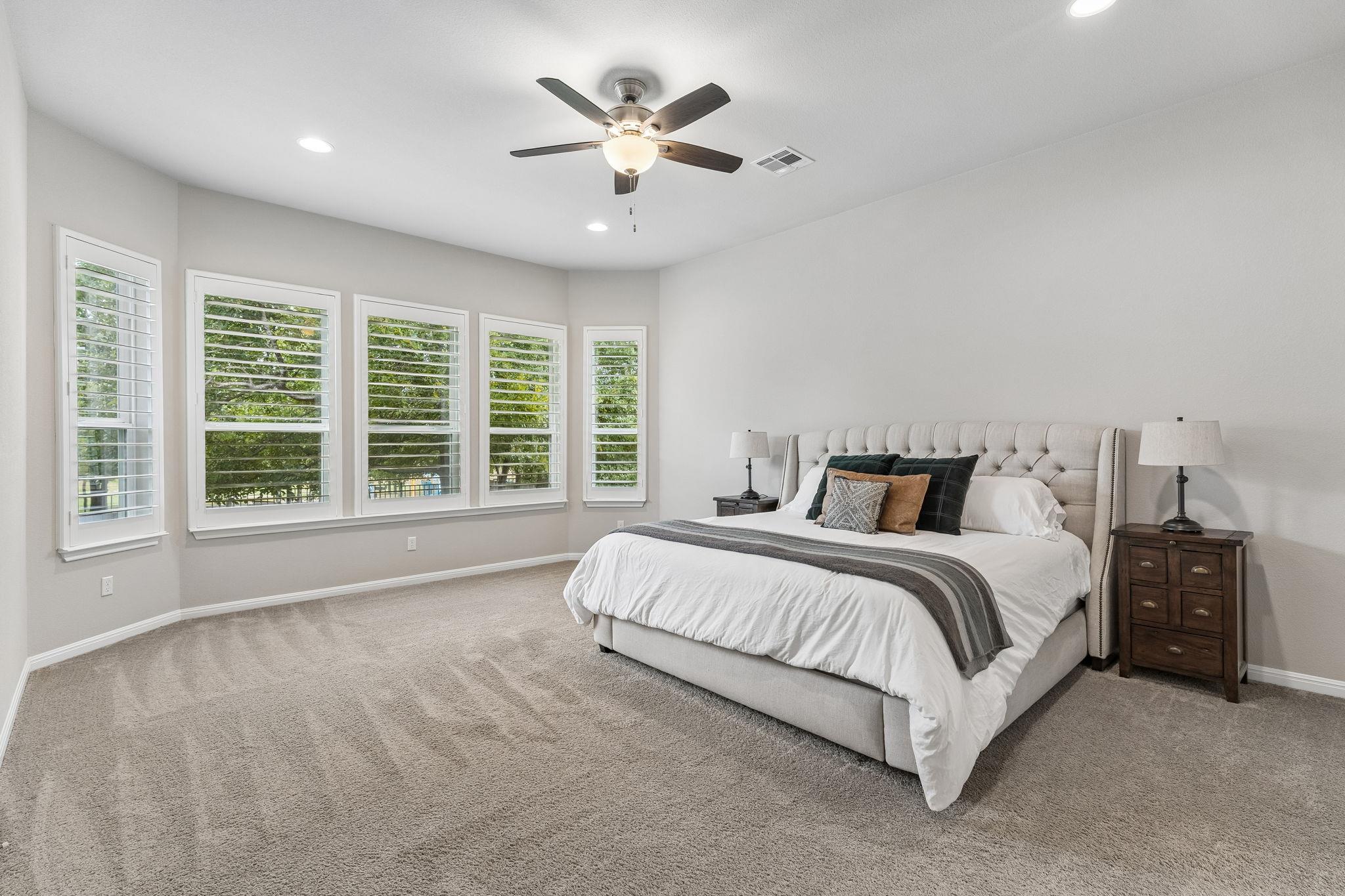 129 Ridgeview CT — photo 4