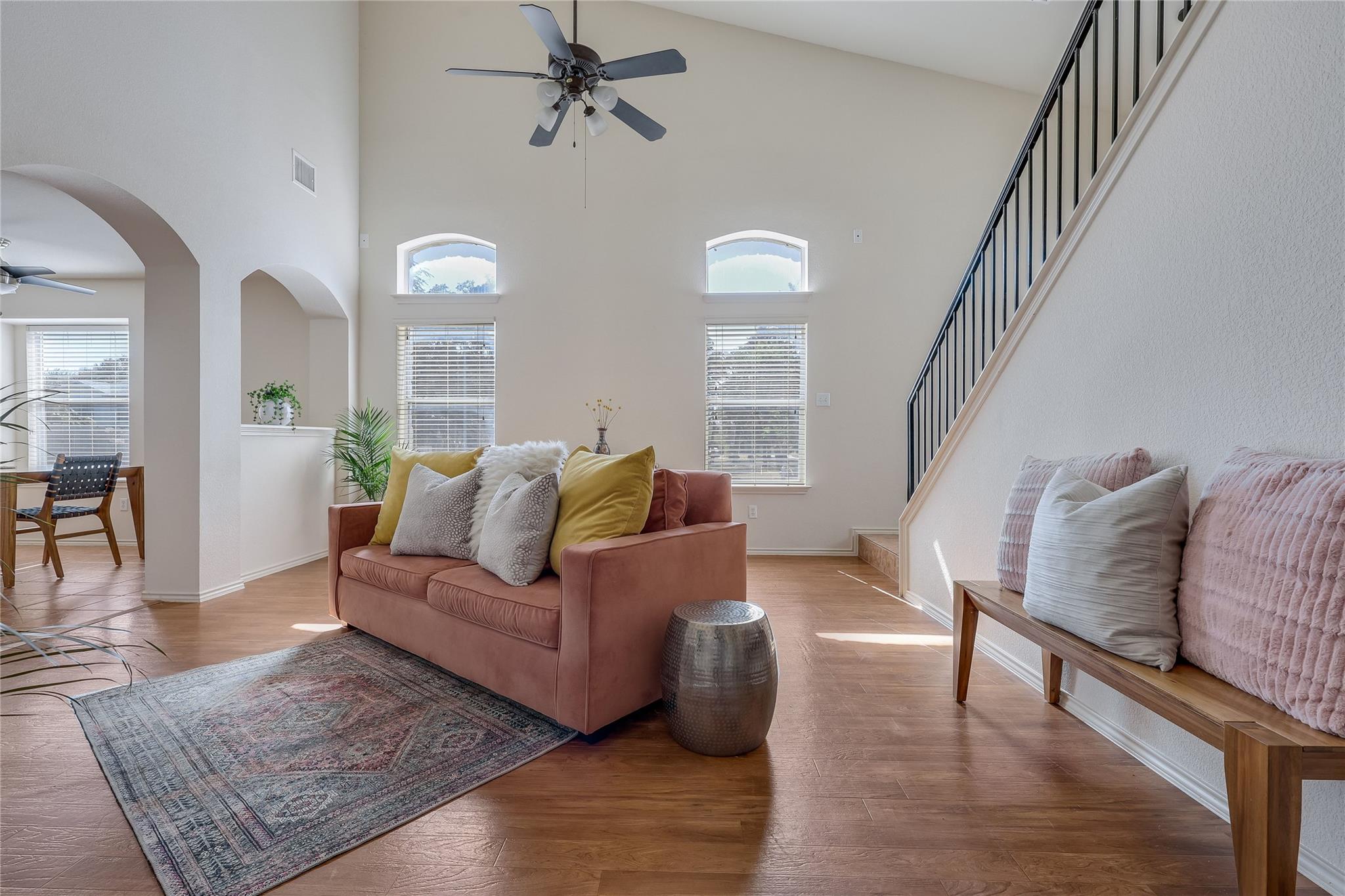 11110 Jim Thorpe LN — photo 3