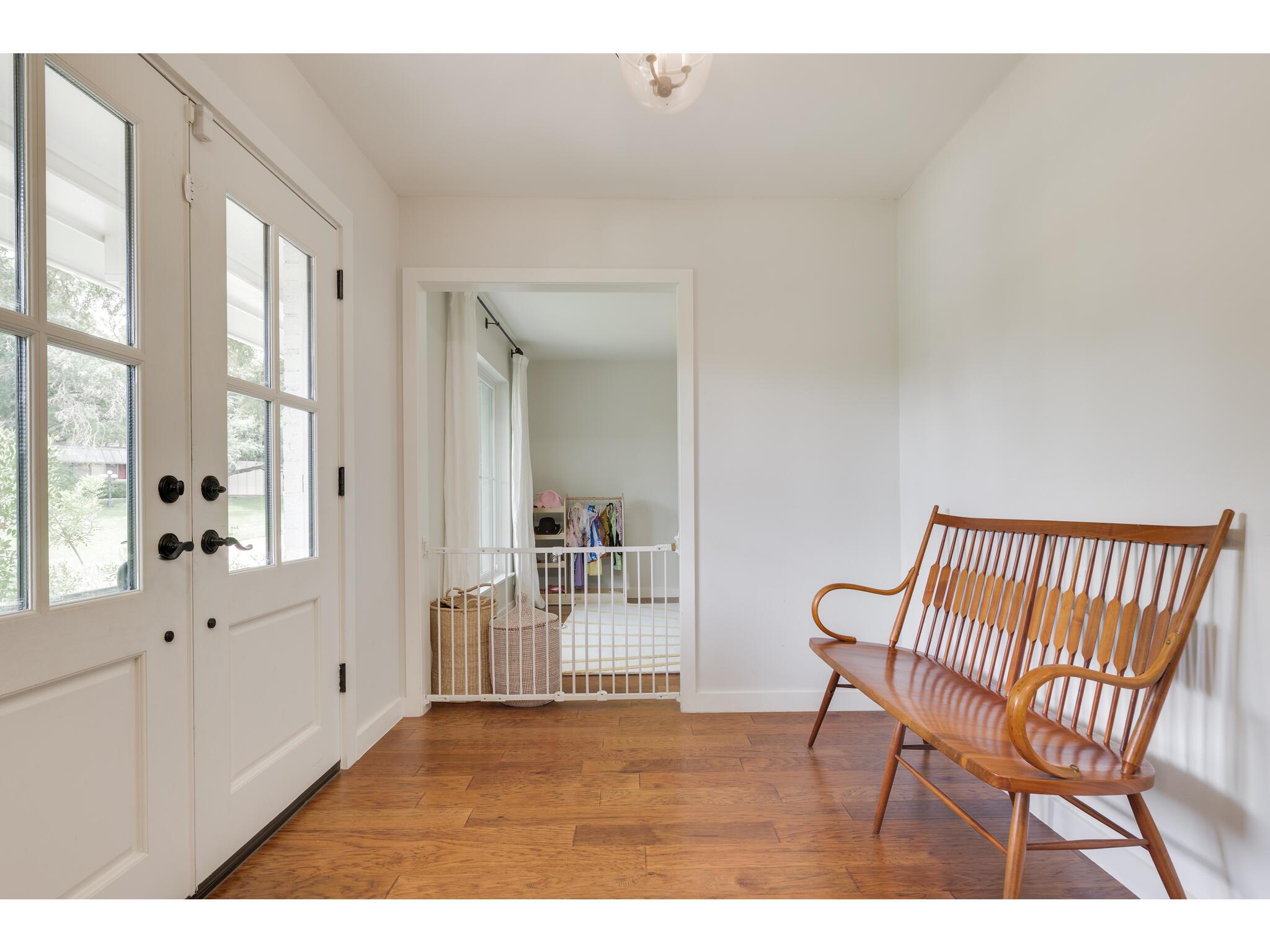 8700 Mountainwood CIR — photo 5