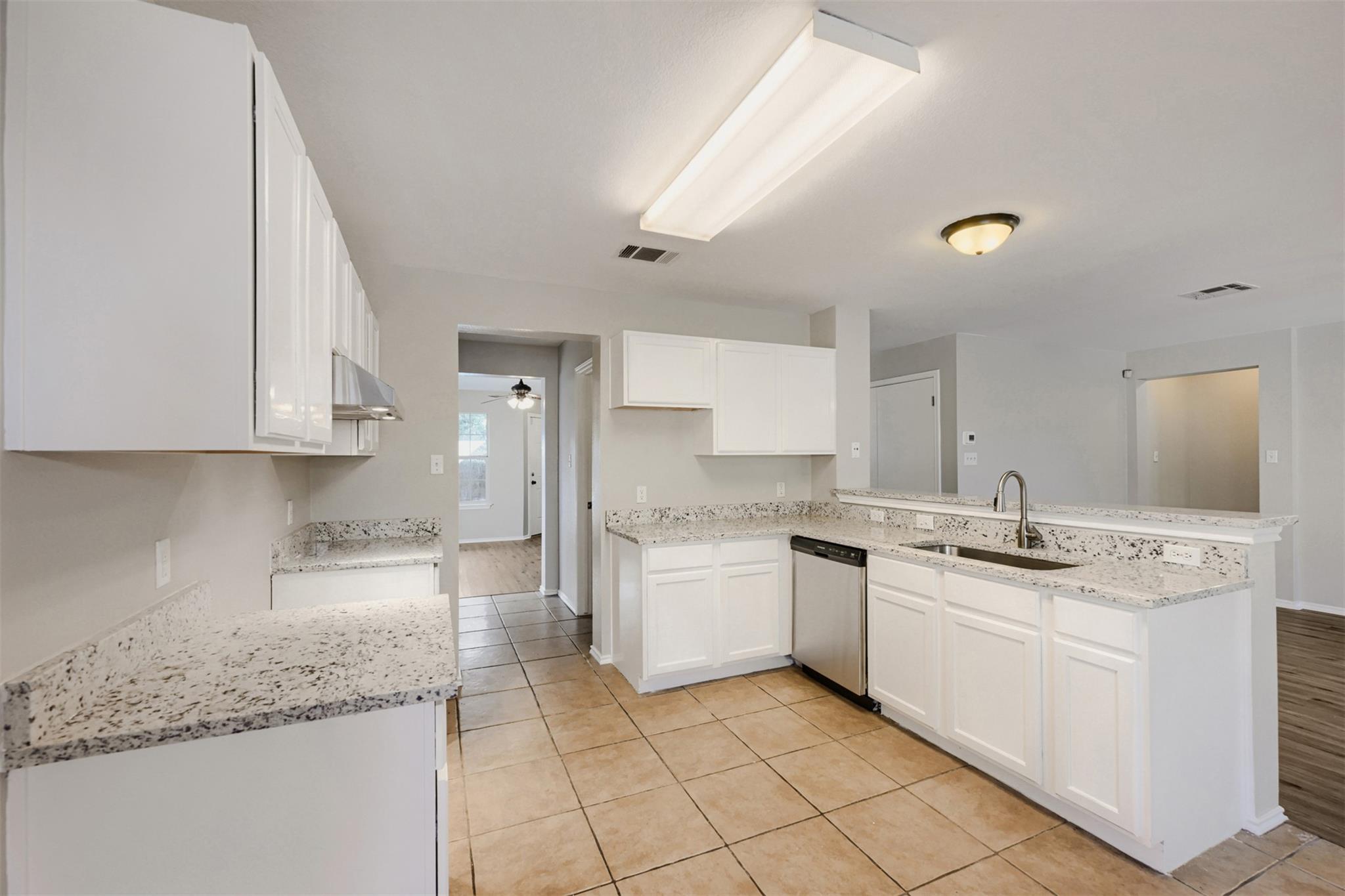 708 Pampas Ricas DR — photo 4