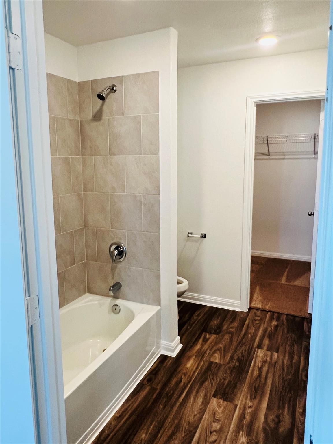 109 Fairfax LN — photo 5