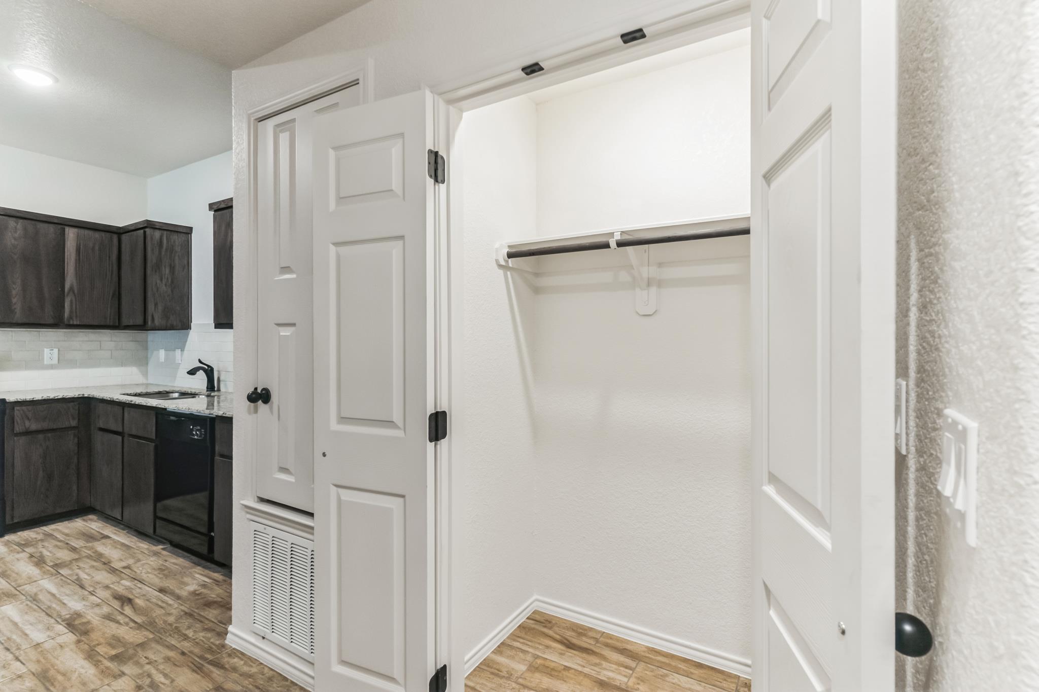 2416 Alterman DR #B — photo 5