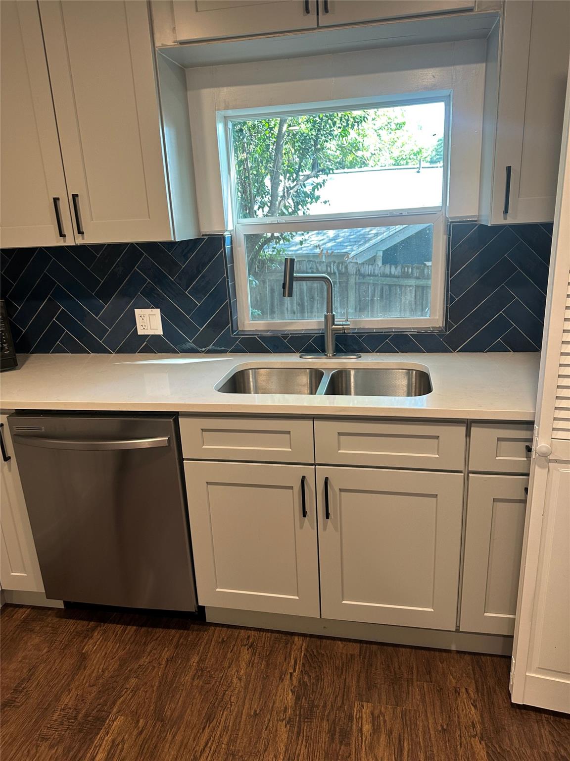 3306 Liberty ST — photo 3