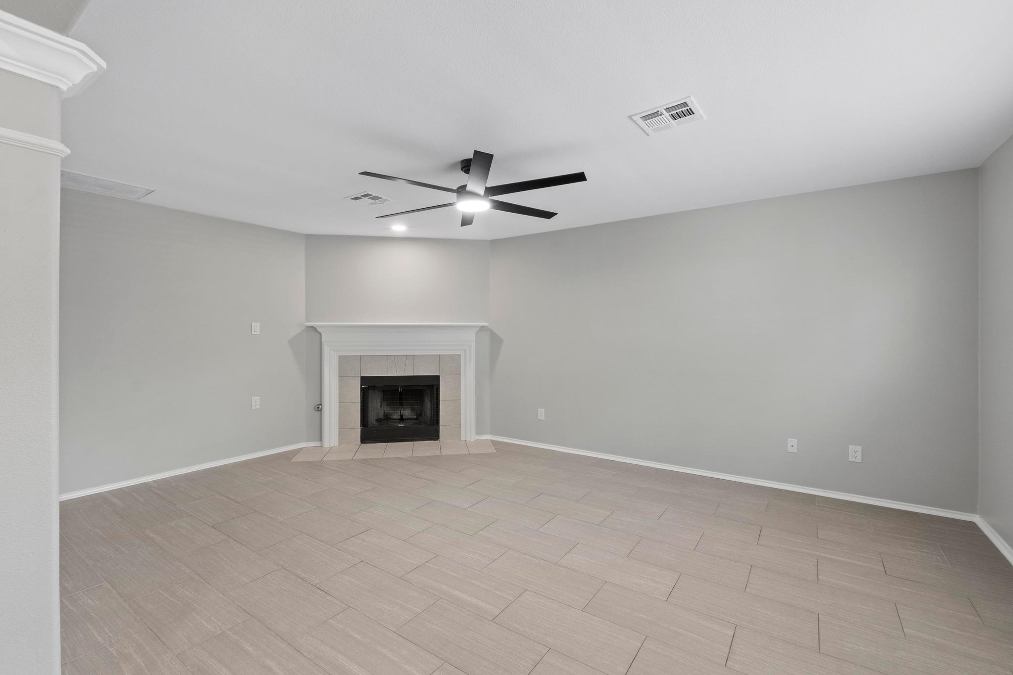 12708 Collindale CV — photo 4