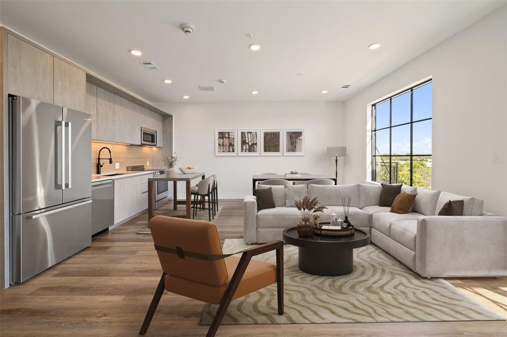 4315 Congress Ave #332 — photo 3