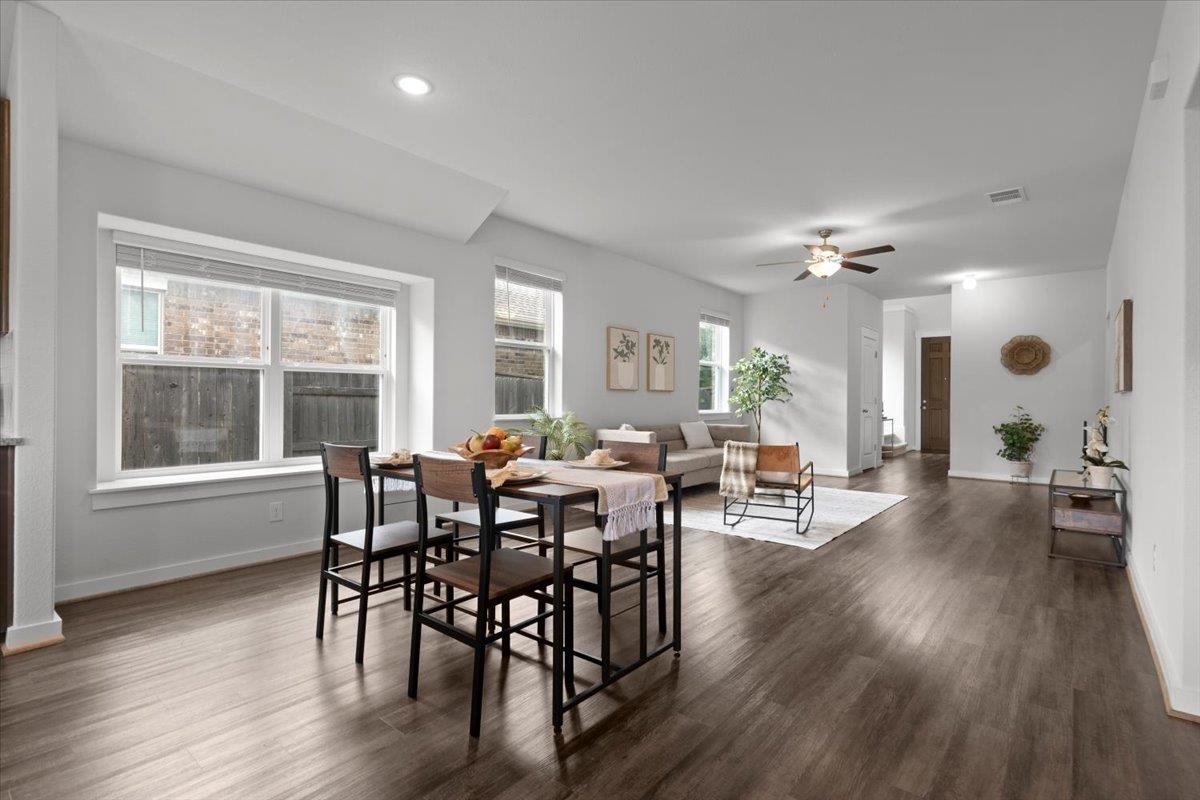 321 Buffalo View LN — photo 3