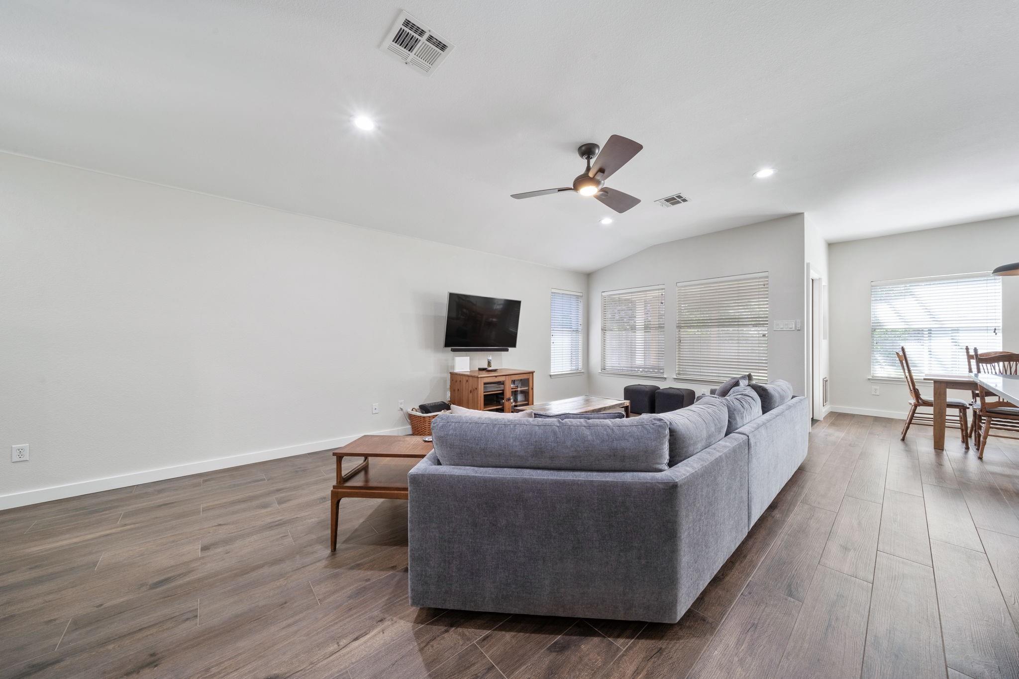 8809 Corran Ferry DR — photo 5