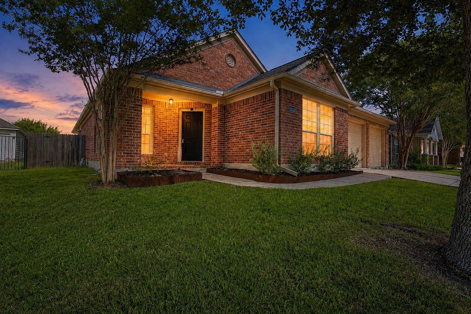 11620 Sunny Creek LN