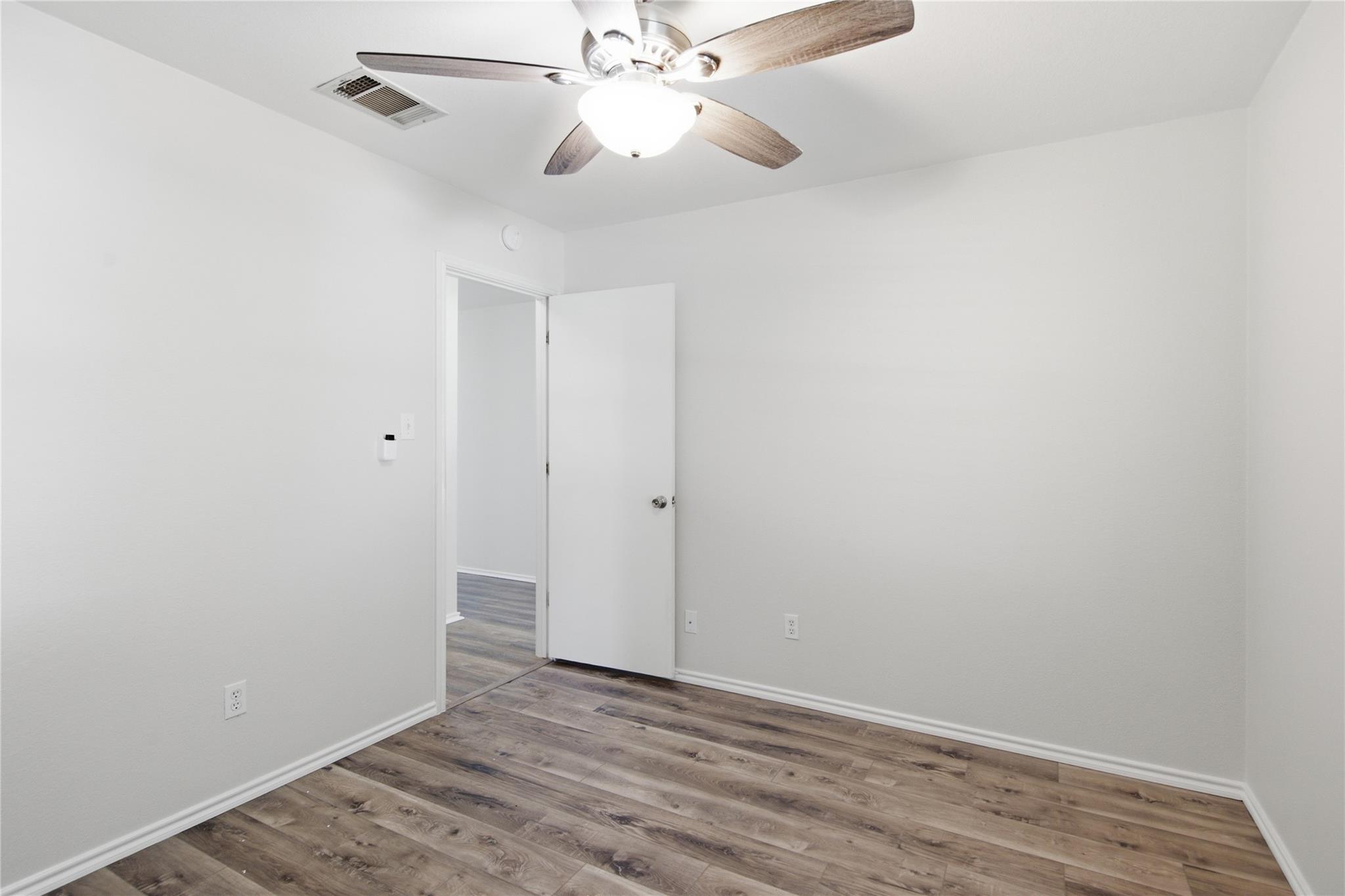 209 Rinehardt ST — photo 5