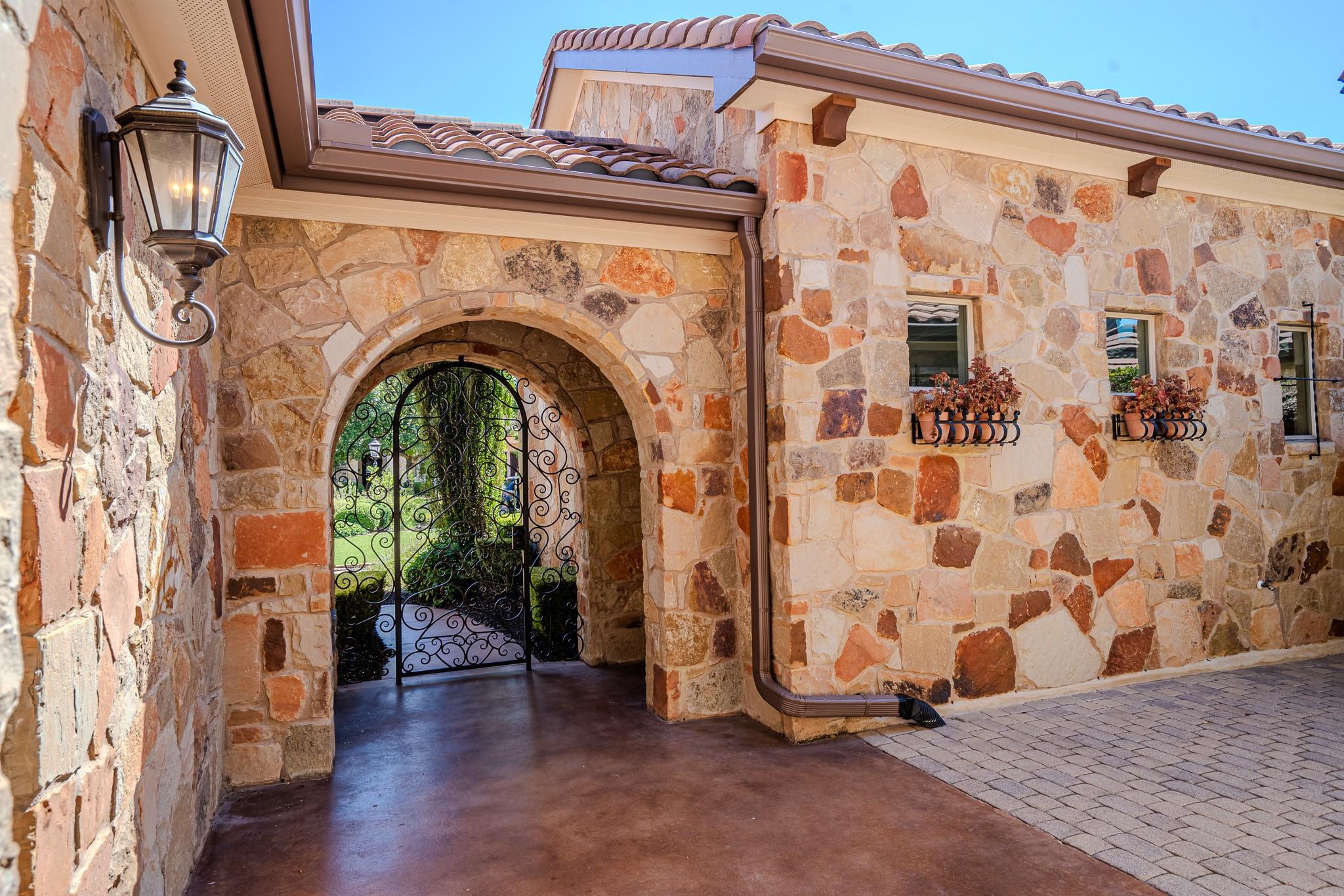 121 Feritti DR — photo 4