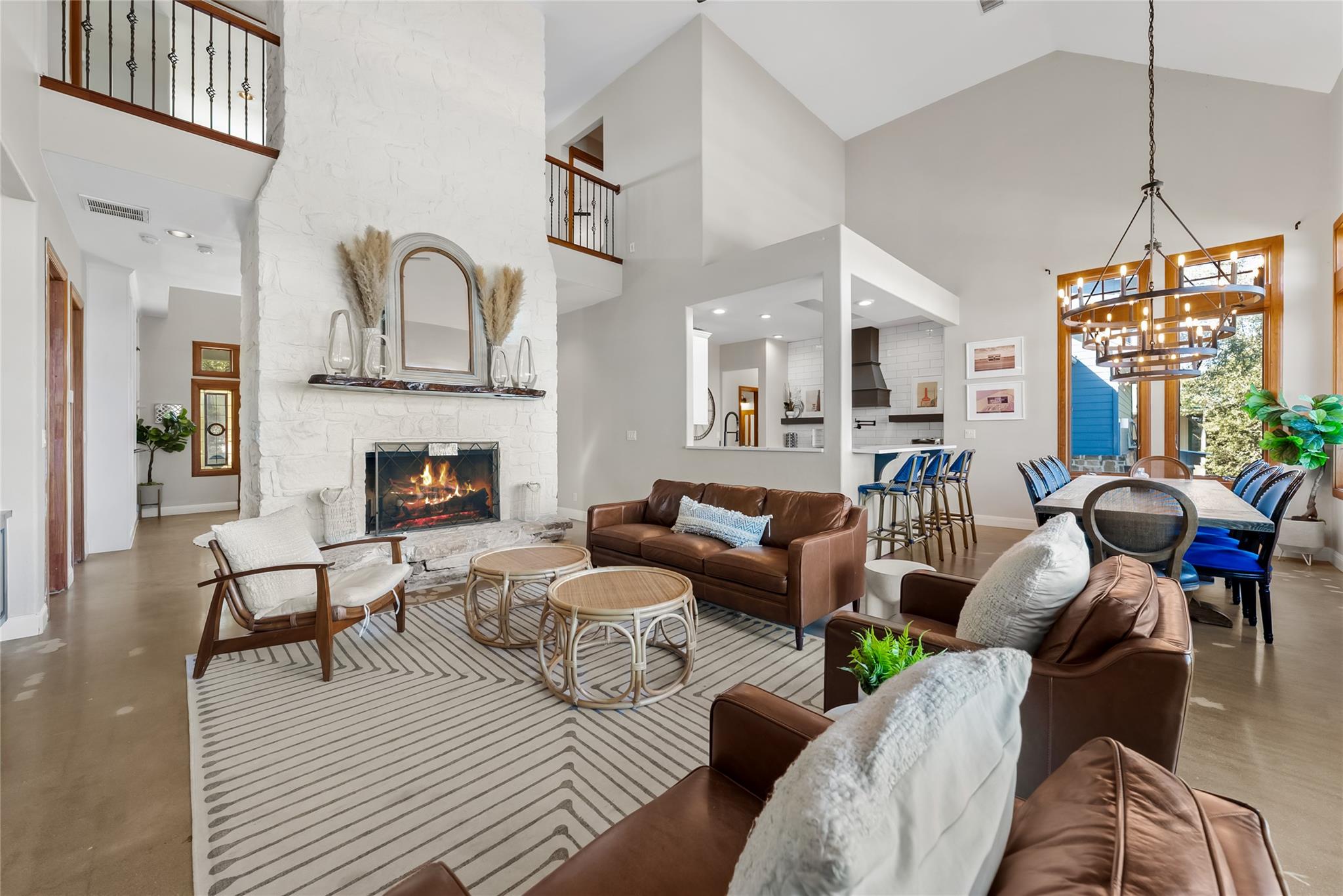 10512 Lake Park DR — photo 5