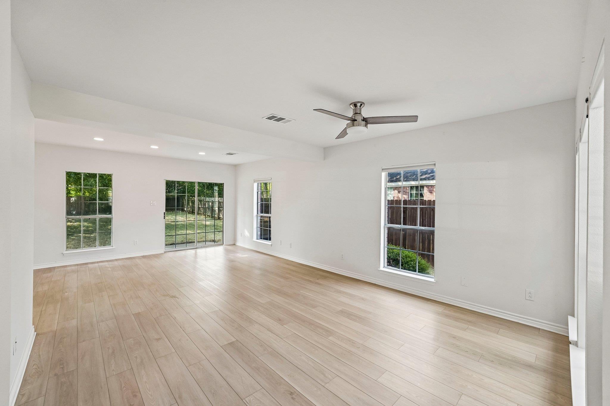 1710 Greening WAY — photo 3