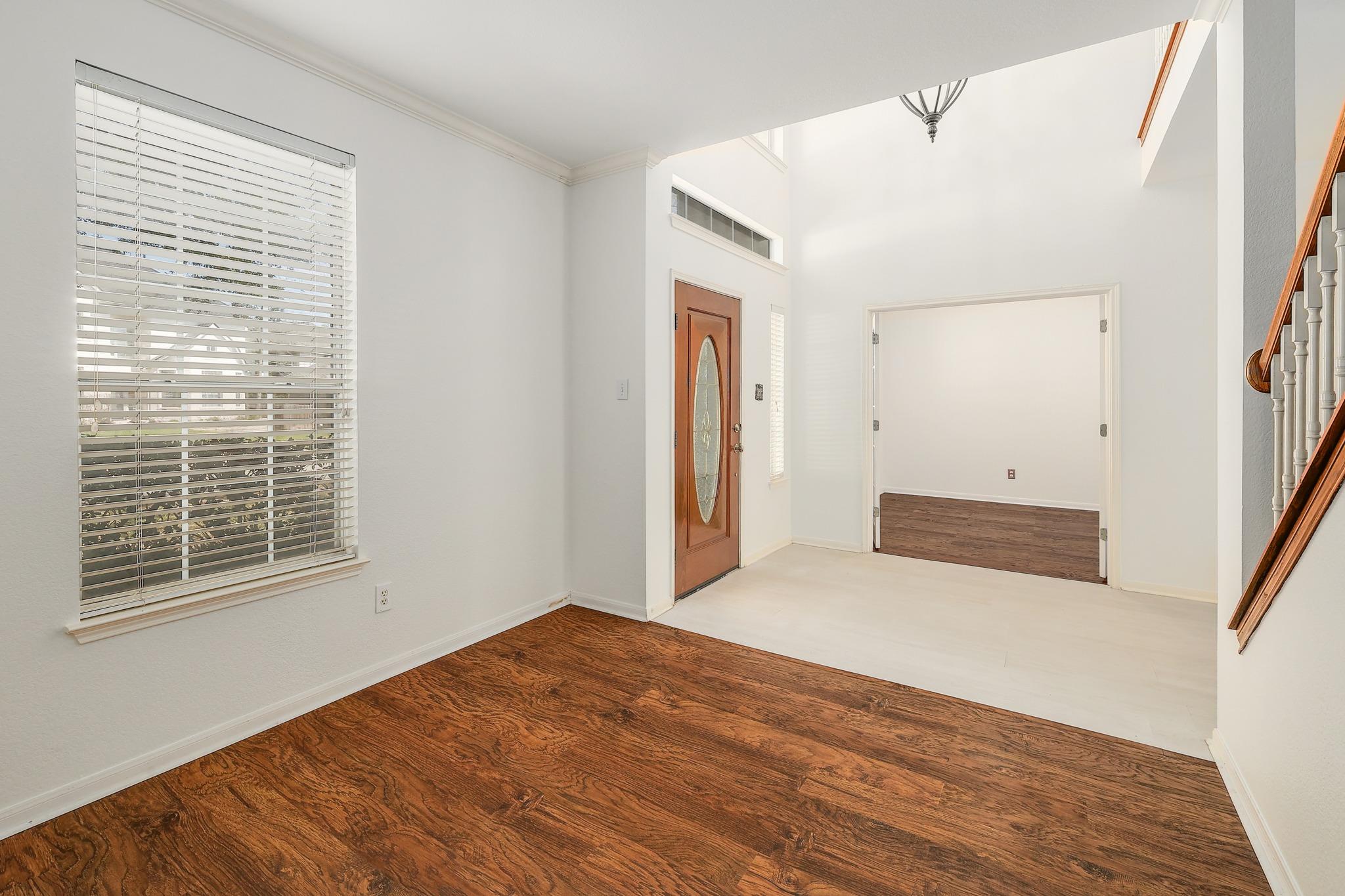 2023 Wood Glen DR — photo 5