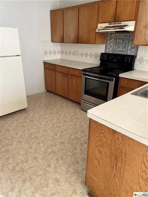 1507 Dugger CIR #D — photo 3