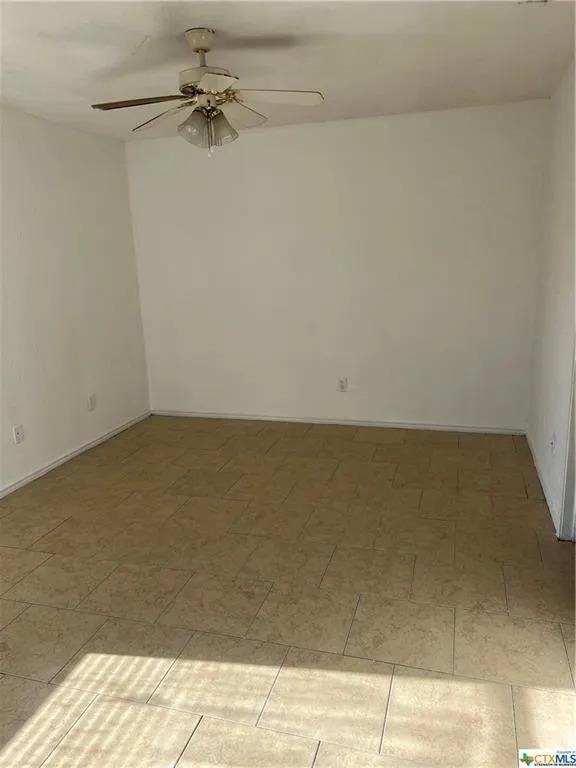 1507 Dugger CIR #D — photo 5