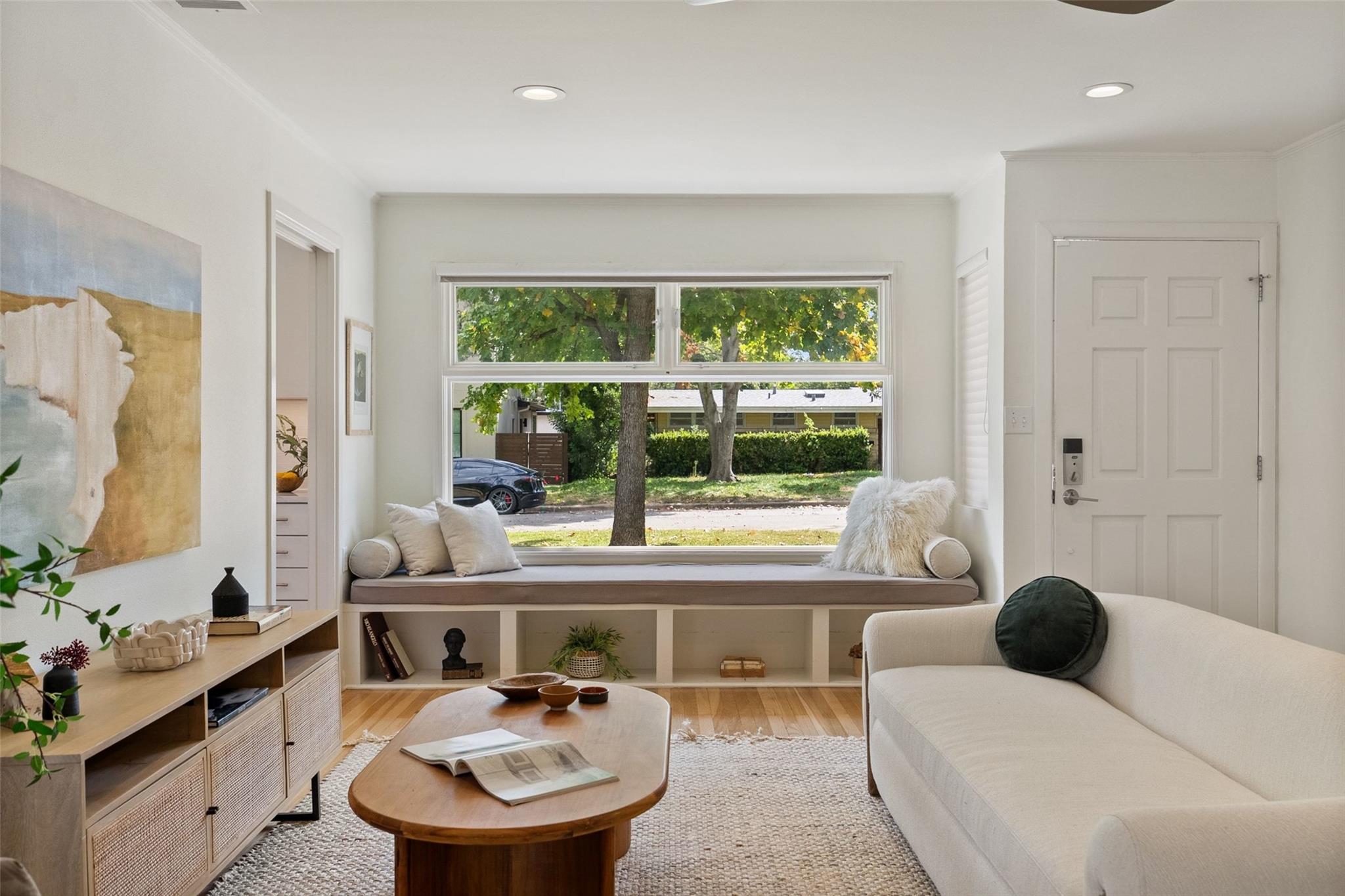 2700 Addison Ave — photo 5
