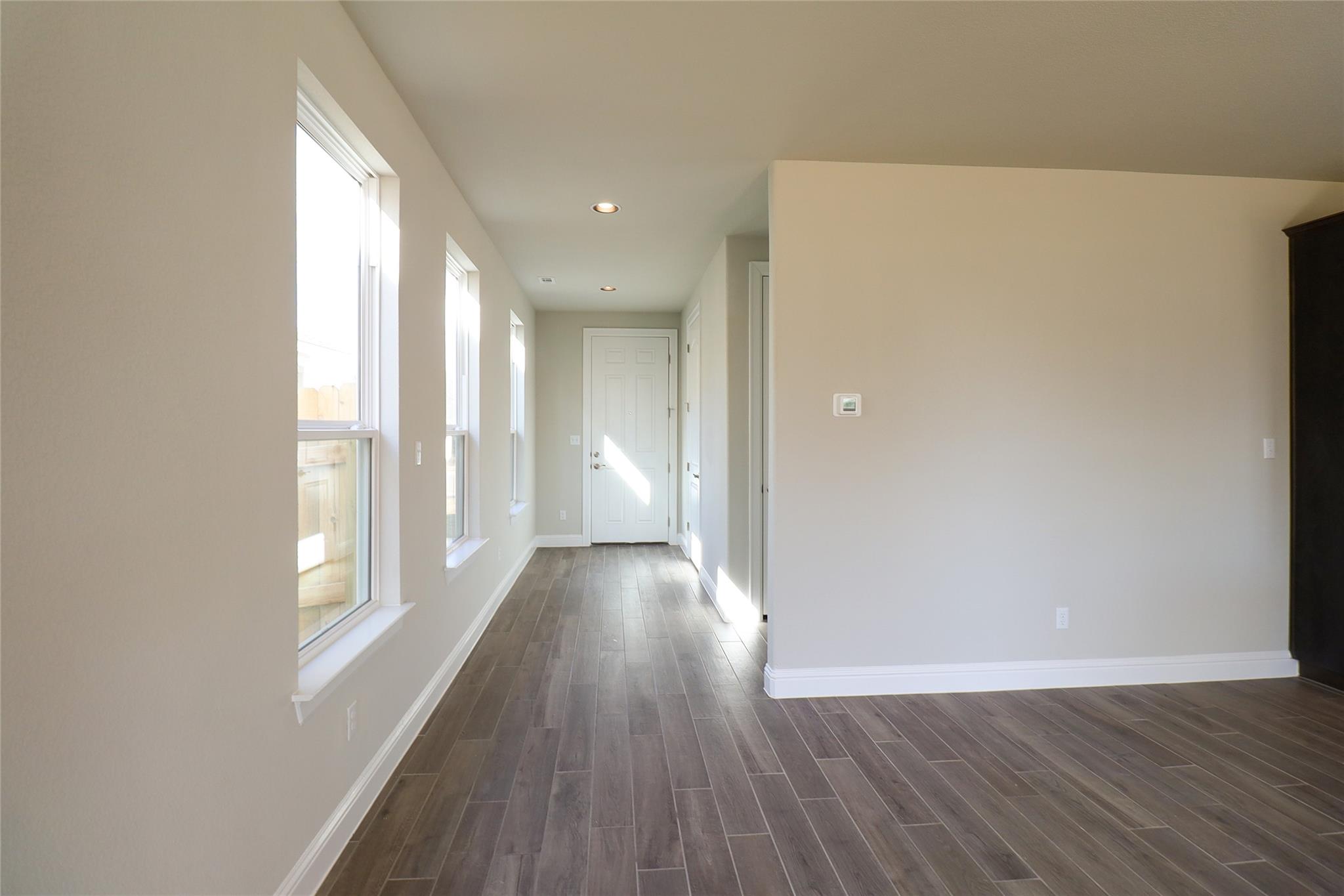 105 Bent Trail LN — photo 3