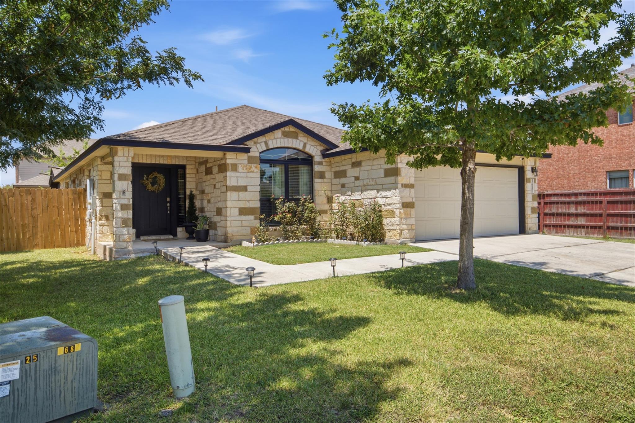 1617 Sunflower ST — photo 3