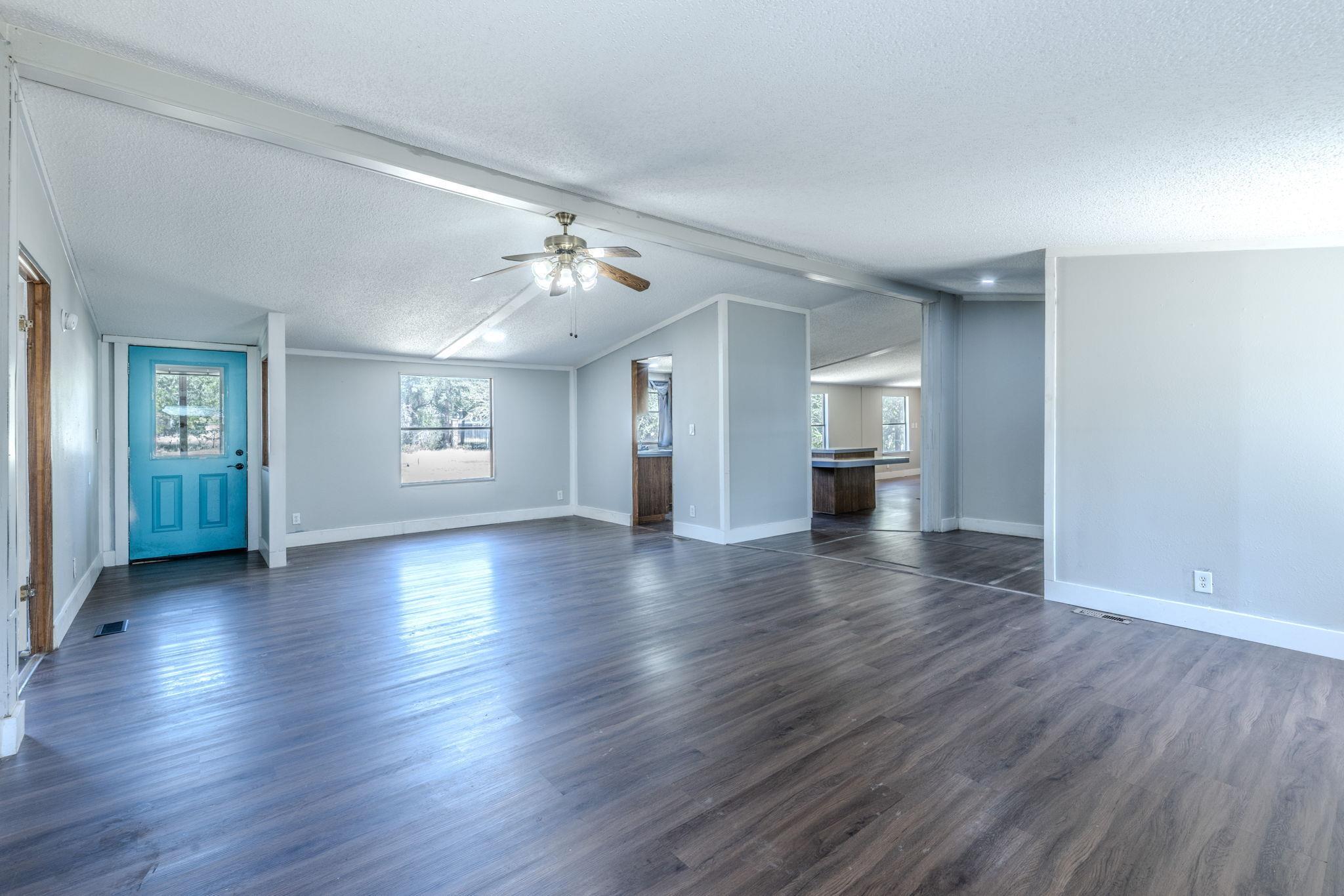 1808 Falcon Oaks DR — photo 3