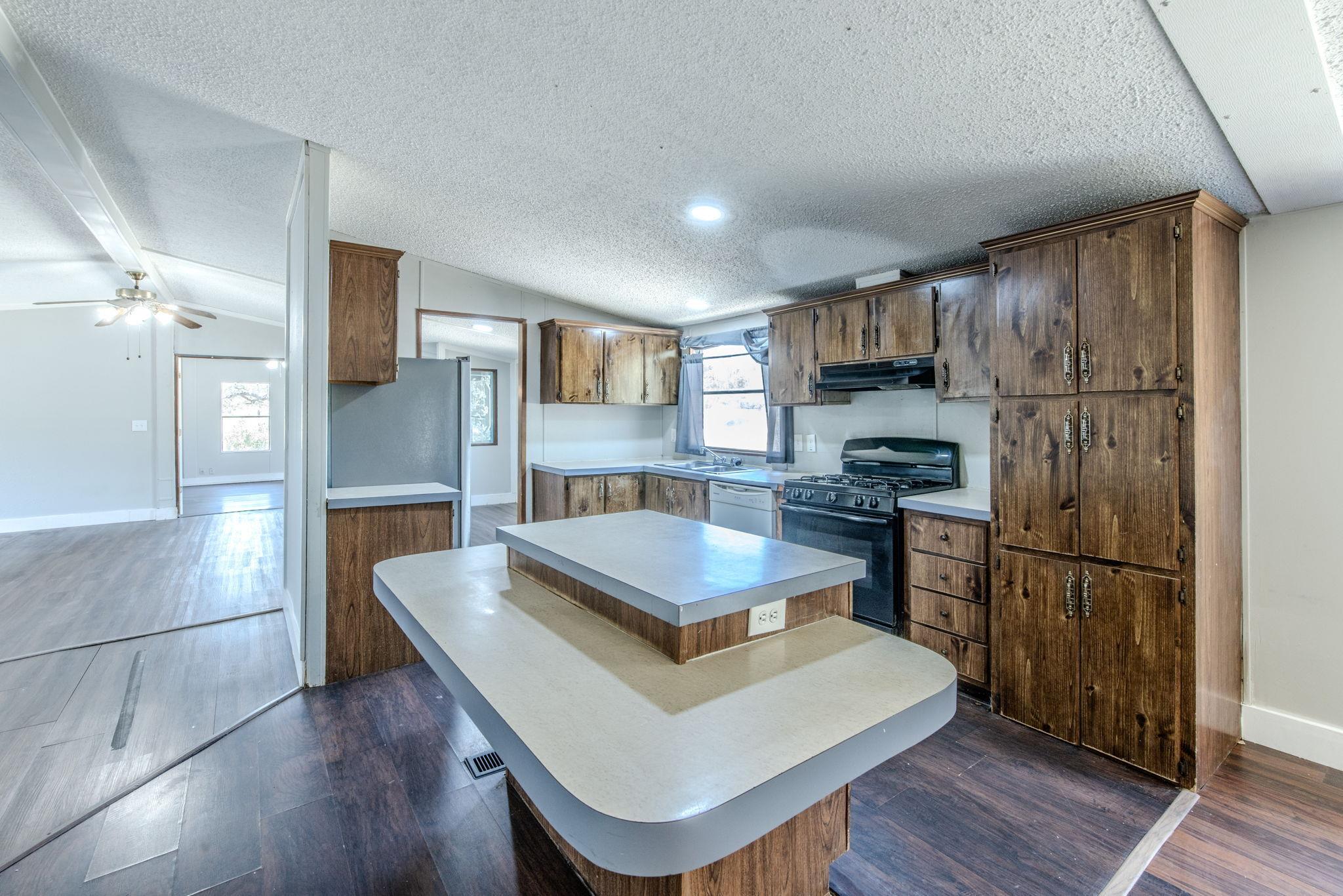 1808 Falcon Oaks DR — photo 4