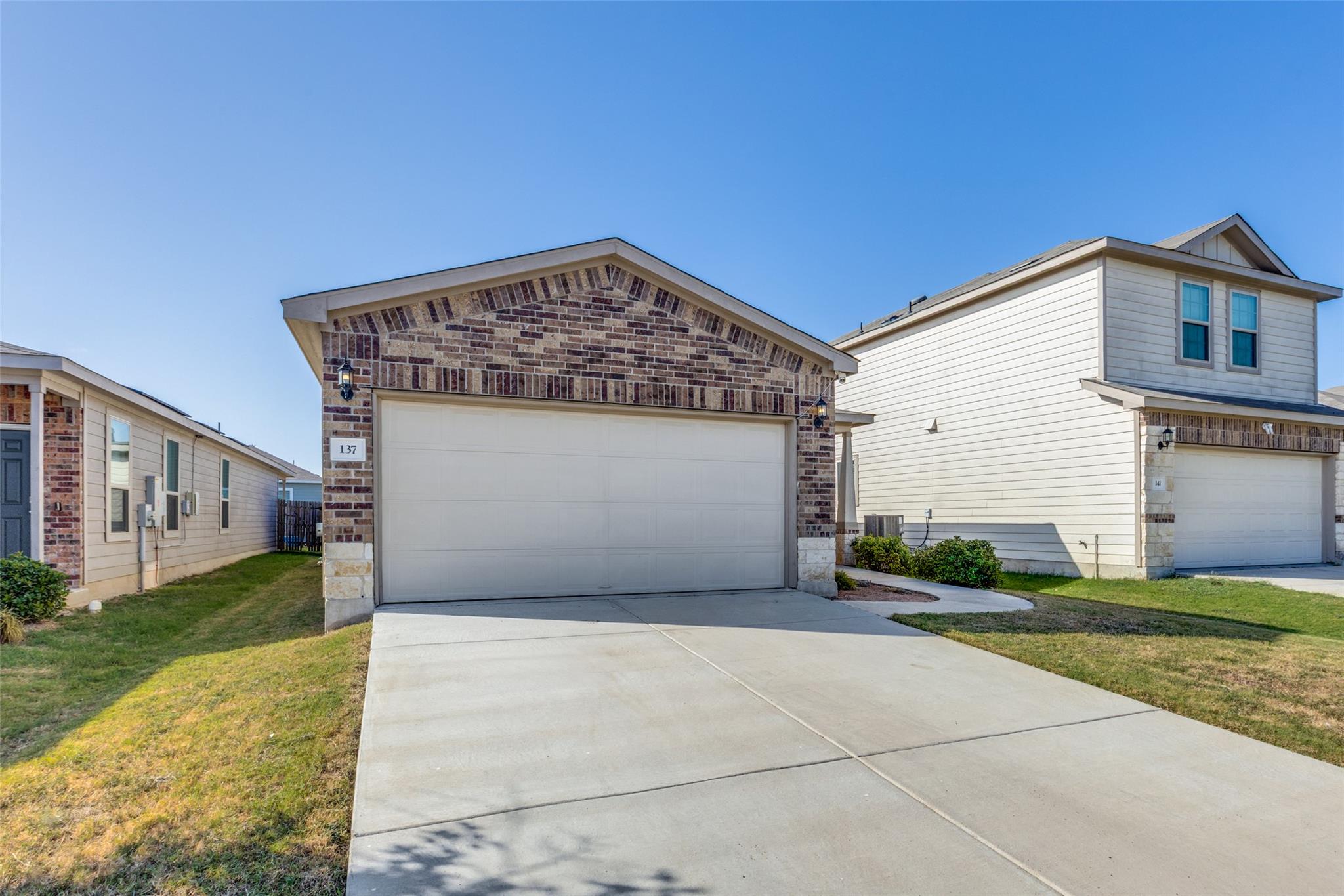 137 Miracle DR — photo 4