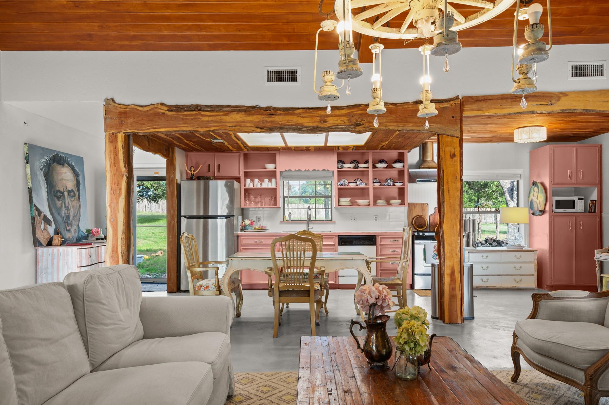 10518 Signal Hill RD — photo 4